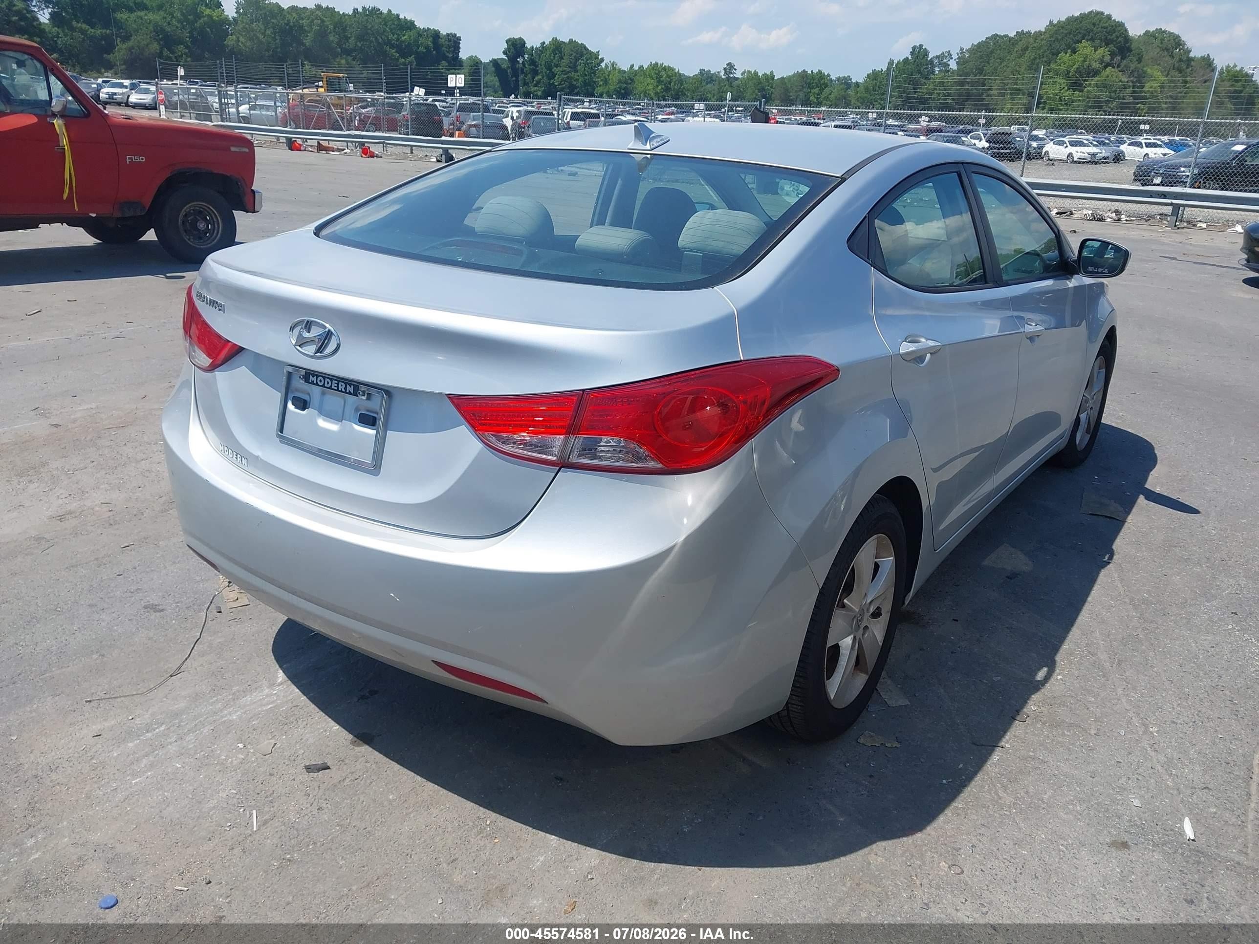 2013 Hyundai Elantra Gls Silver vin: 5NPDH4AE6DH332206