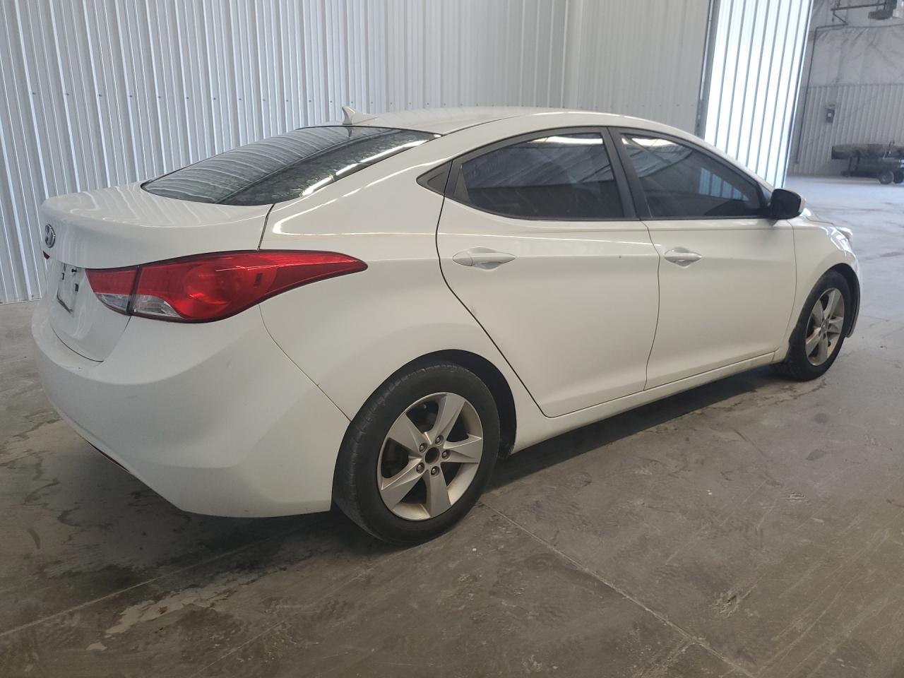 2013 Hyundai Elantra Gls White vin: 5NPDH4AE6DH340905 Damage: Right Rear Door, Chipped, 3