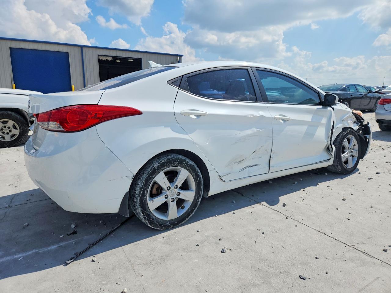 2013 Hyundai Elantra Gls White vin: 5NPDH4AE6DH344551