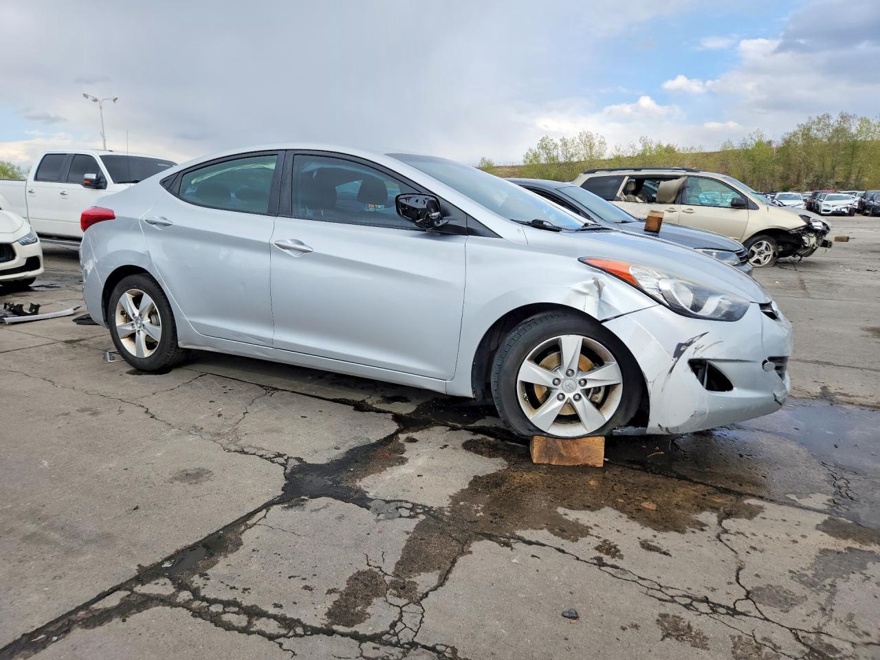 2013 Hyundai Elantra Gls Silver vin: 5NPDH4AE6DH351113