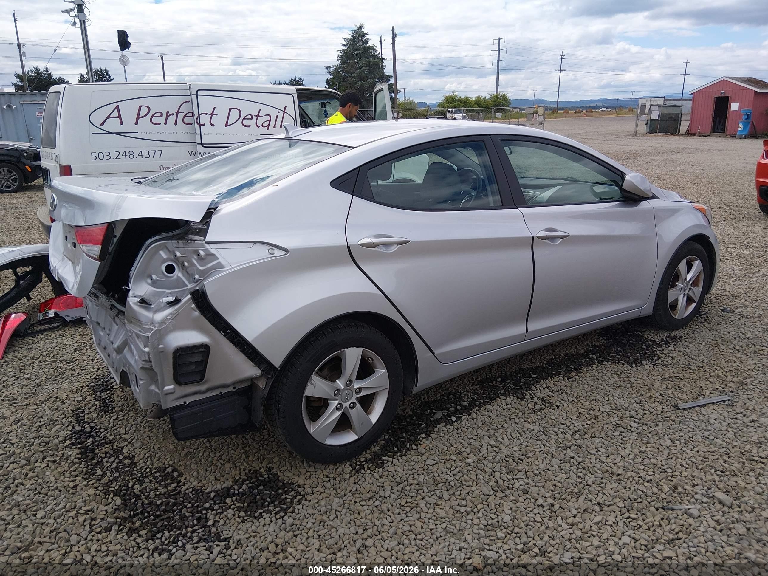 2013 Hyundai Elantra Gls Silver vin: 5NPDH4AE6DH353590