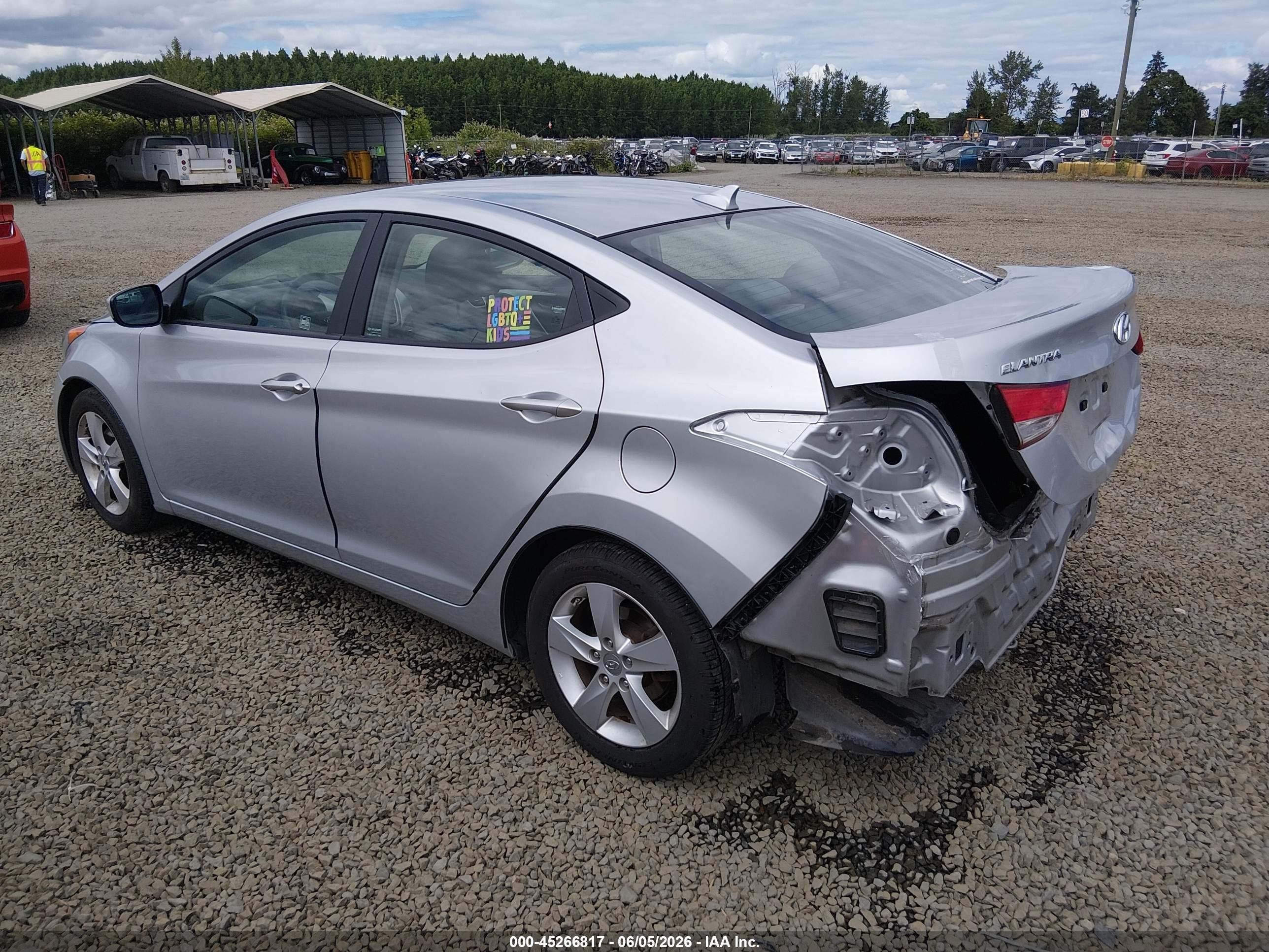 2013 Hyundai Elantra Gls Silver vin: 5NPDH4AE6DH353590