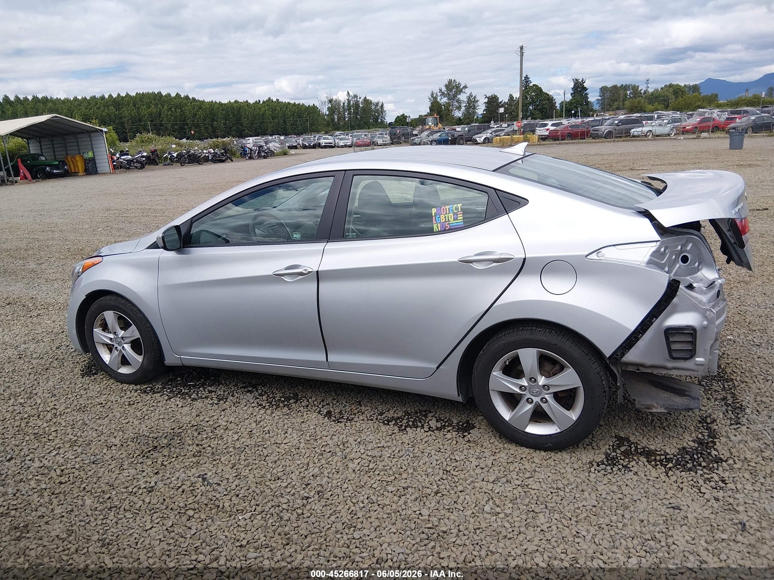 2013 Hyundai Elantra Gls Silver vin: 5NPDH4AE6DH353590