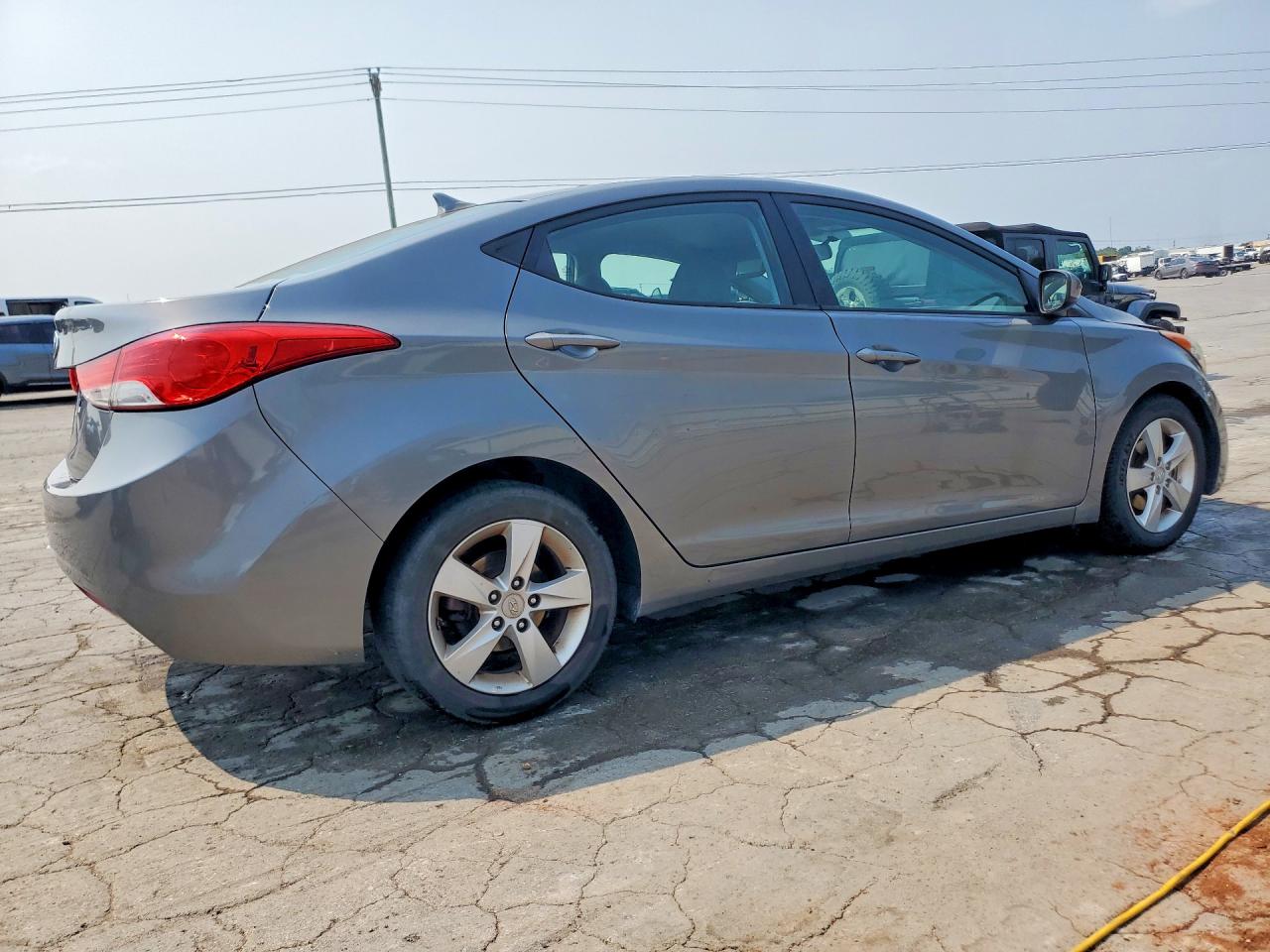 2013 Hyundai Elantra Gls Gray vin: 5NPDH4AE6DH385827