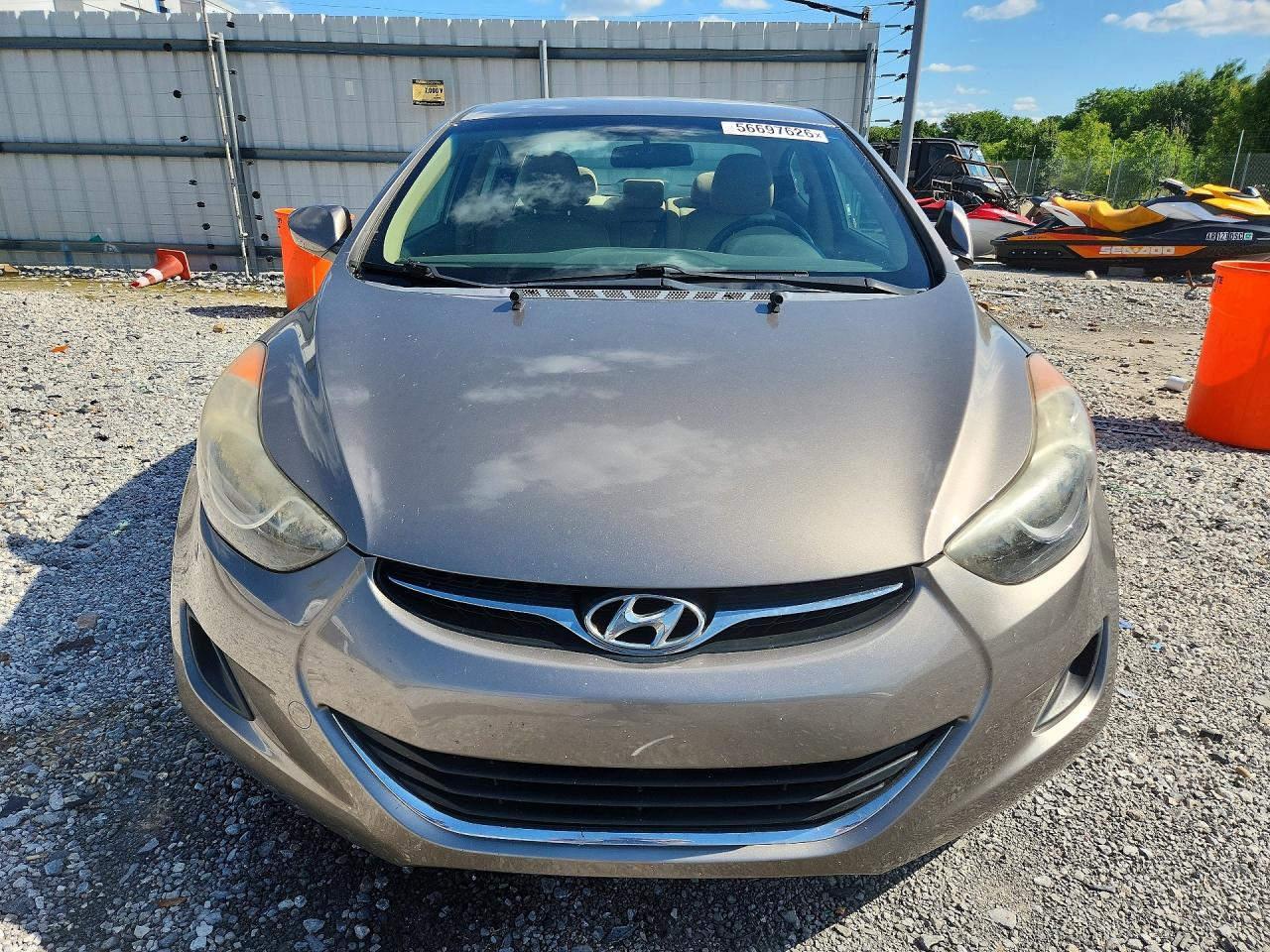 2013 Hyundai Elantra Gls Beige vin: 5NPDH4AE6DH397931