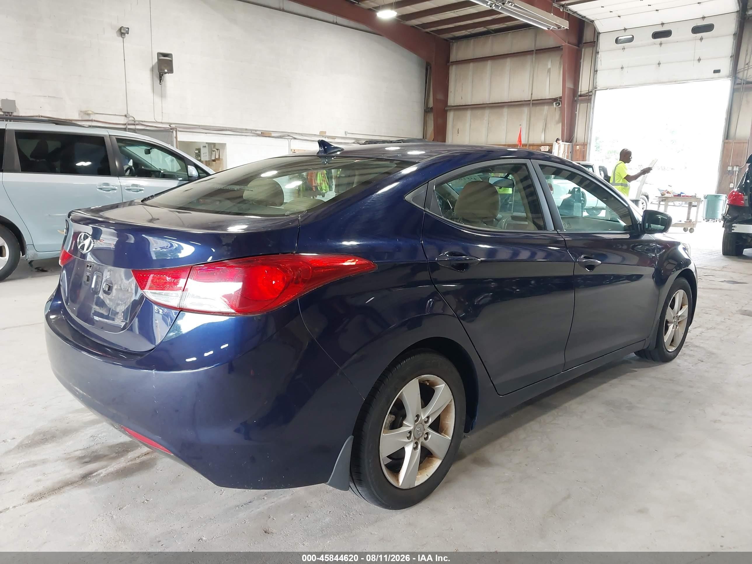 2013 Hyundai Elantra Gls Dark Blue vin: 5NPDH4AE6DH409348