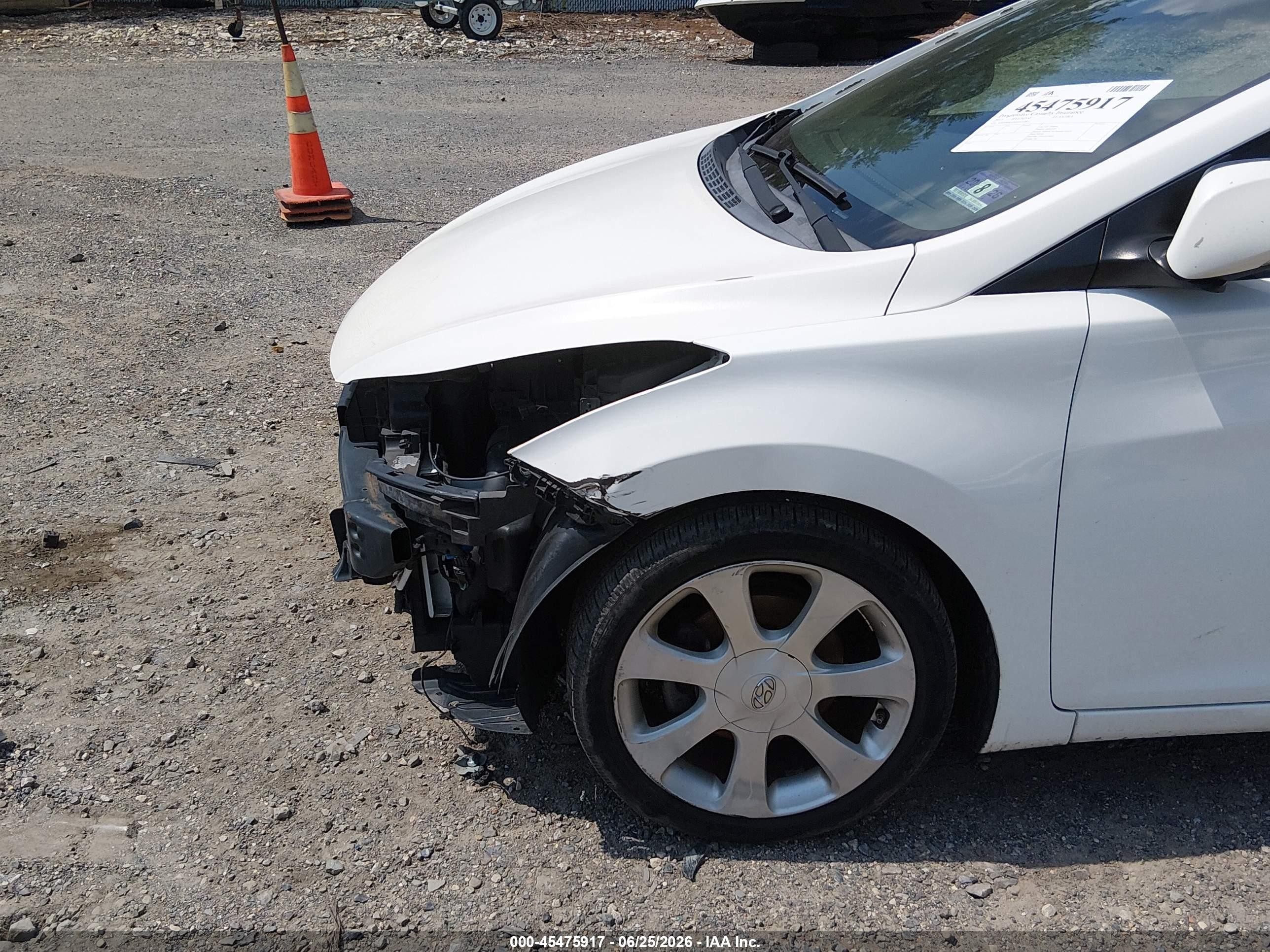 2013 Hyundai Elantra Limited White vin: 5NPDH4AE6DH433083