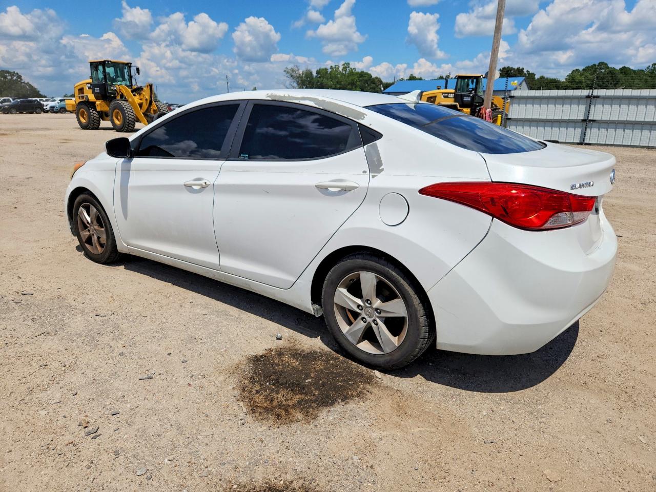 2013 Hyundai Elantra Gls White vin: 5NPDH4AE6DH438302