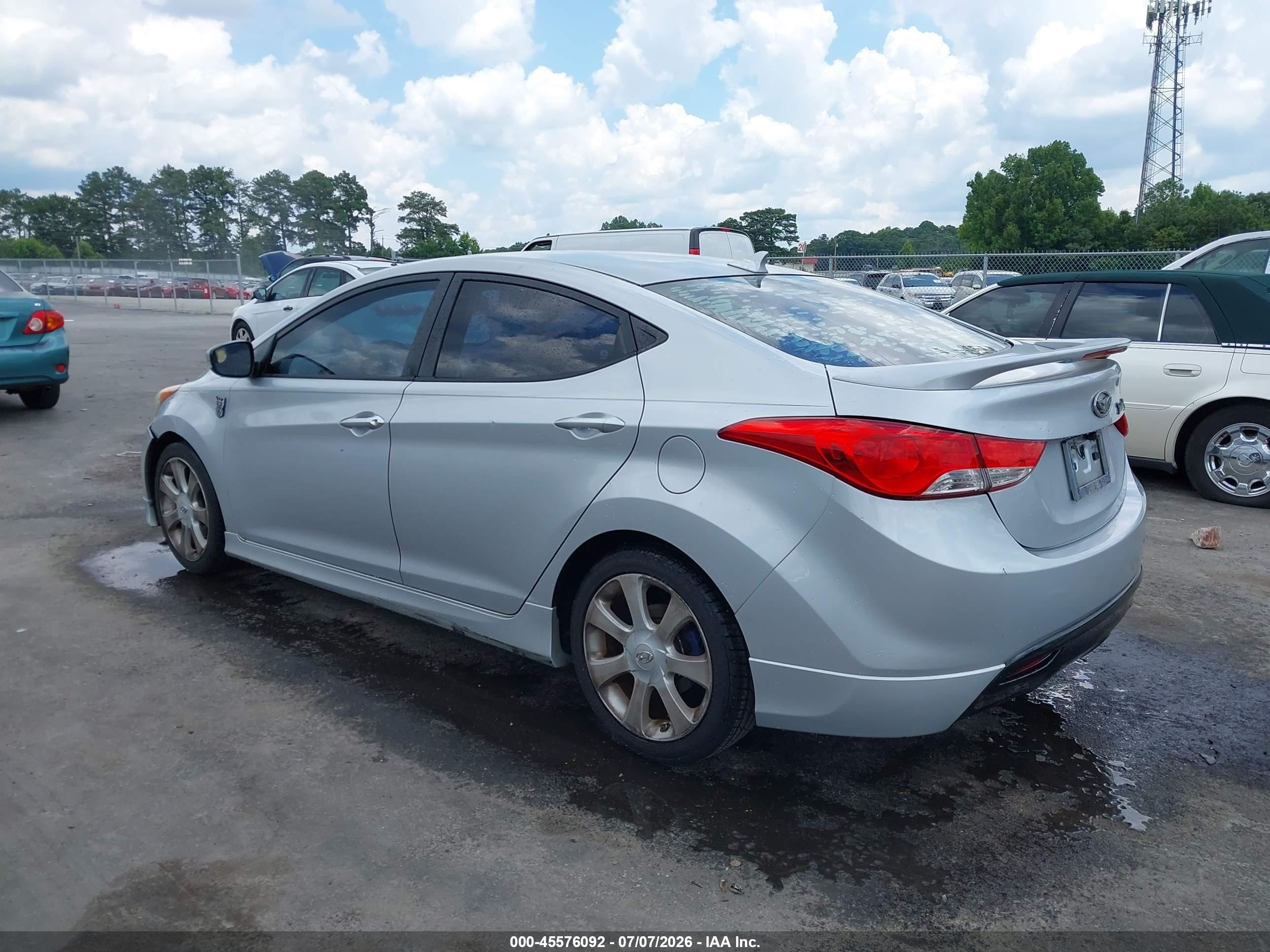 2013 Hyundai Elantra Limited Silver vin: 5NPDH4AE6DH451423