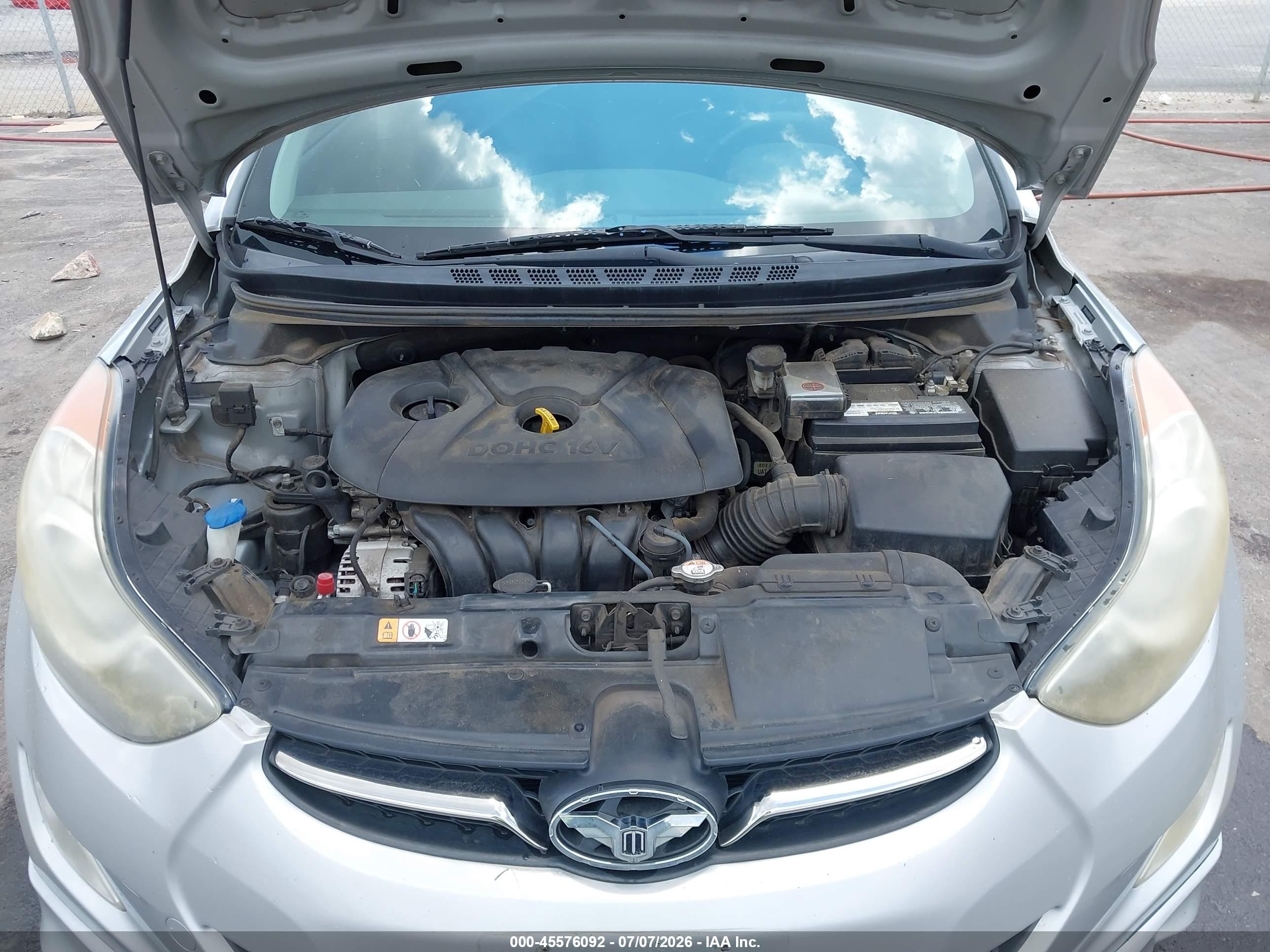 2013 Hyundai Elantra Limited Silver vin: 5NPDH4AE6DH451423