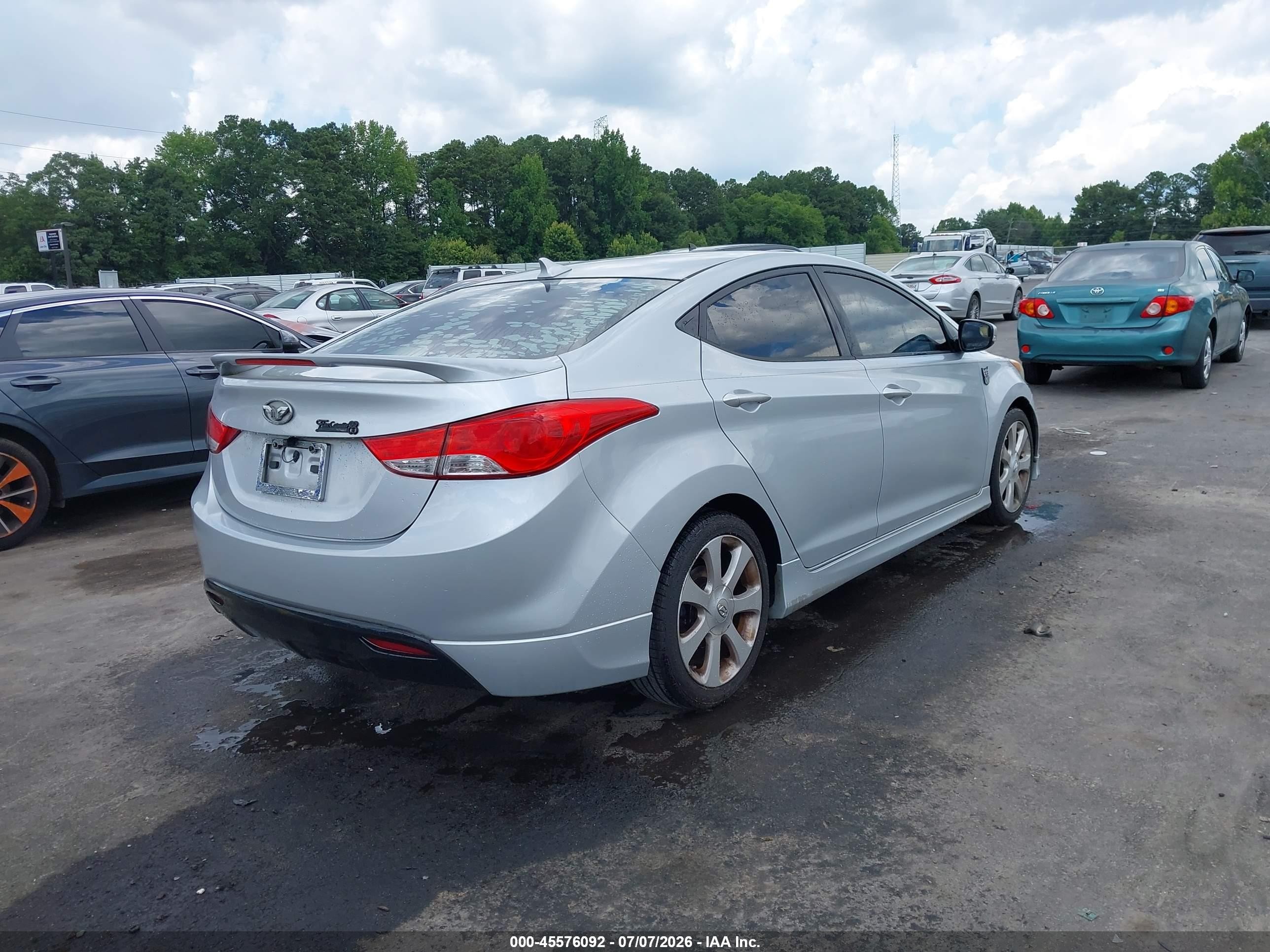 2013 Hyundai Elantra Limited Silver vin: 5NPDH4AE6DH451423