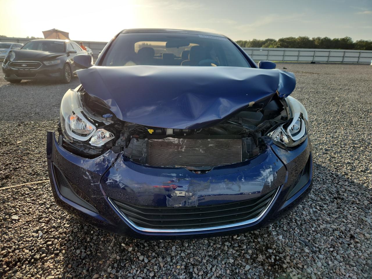 2014 Hyundai Elantra Se Blue vin: 5NPDH4AE6EH468918