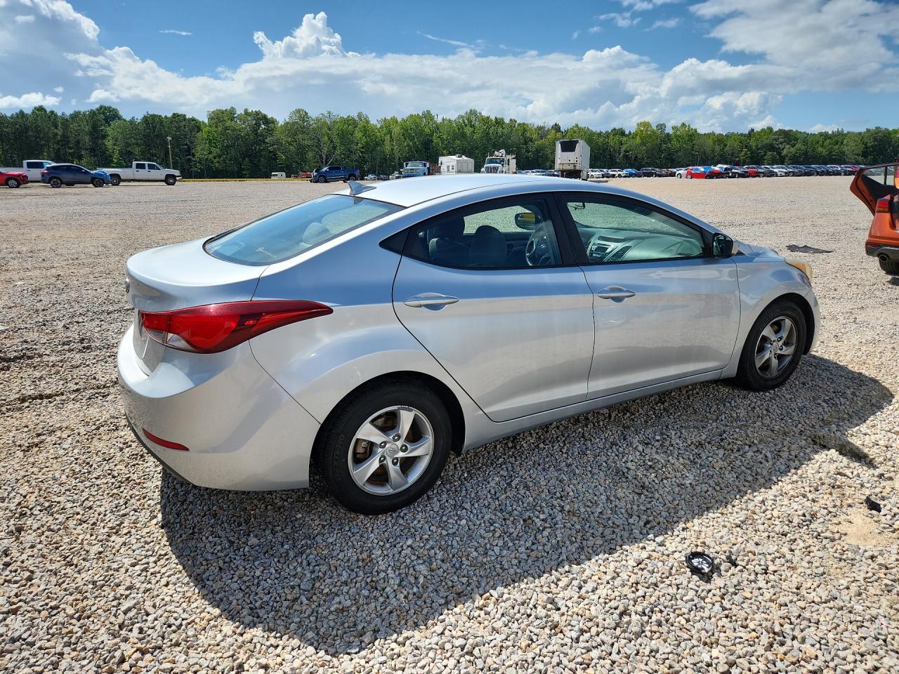 2014 Hyundai Elantra Se Silver vin: 5NPDH4AE6EH477988