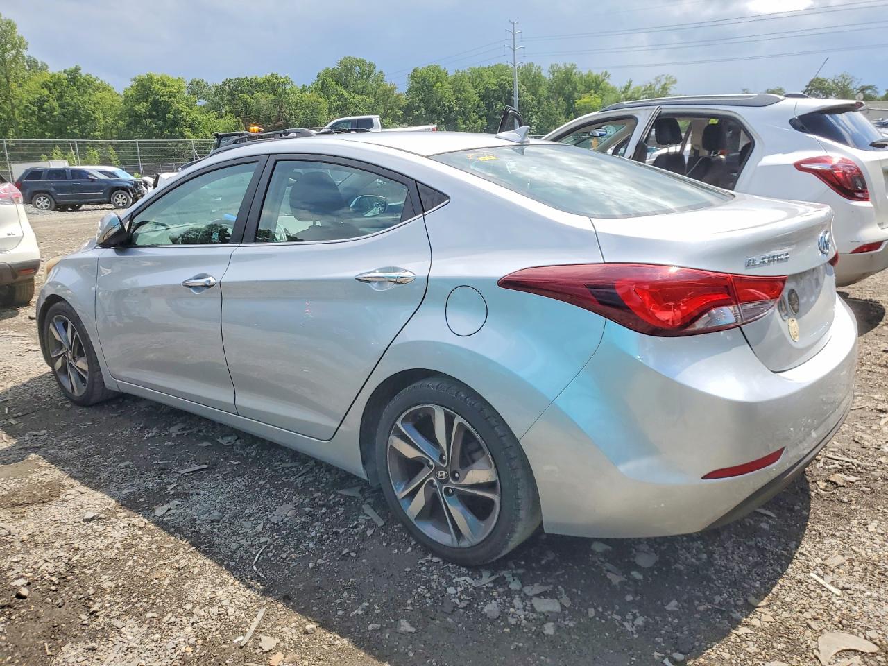 2014 Hyundai Elantra Limited Silver vin: 5NPDH4AE6EH478445