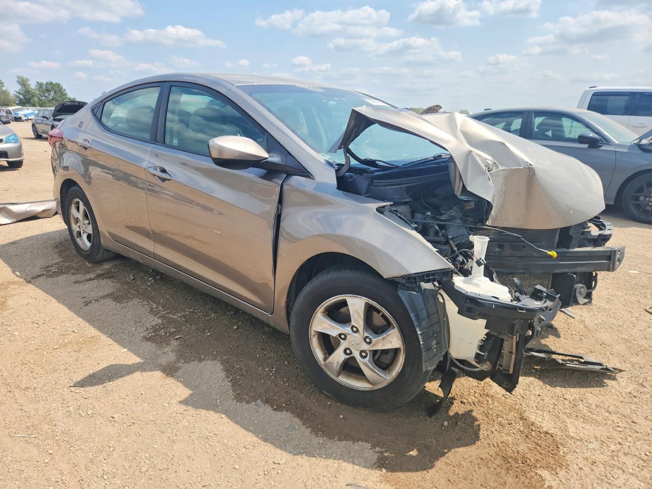 2014 Hyundai Elantra Se Tan vin: 5NPDH4AE6EH481264