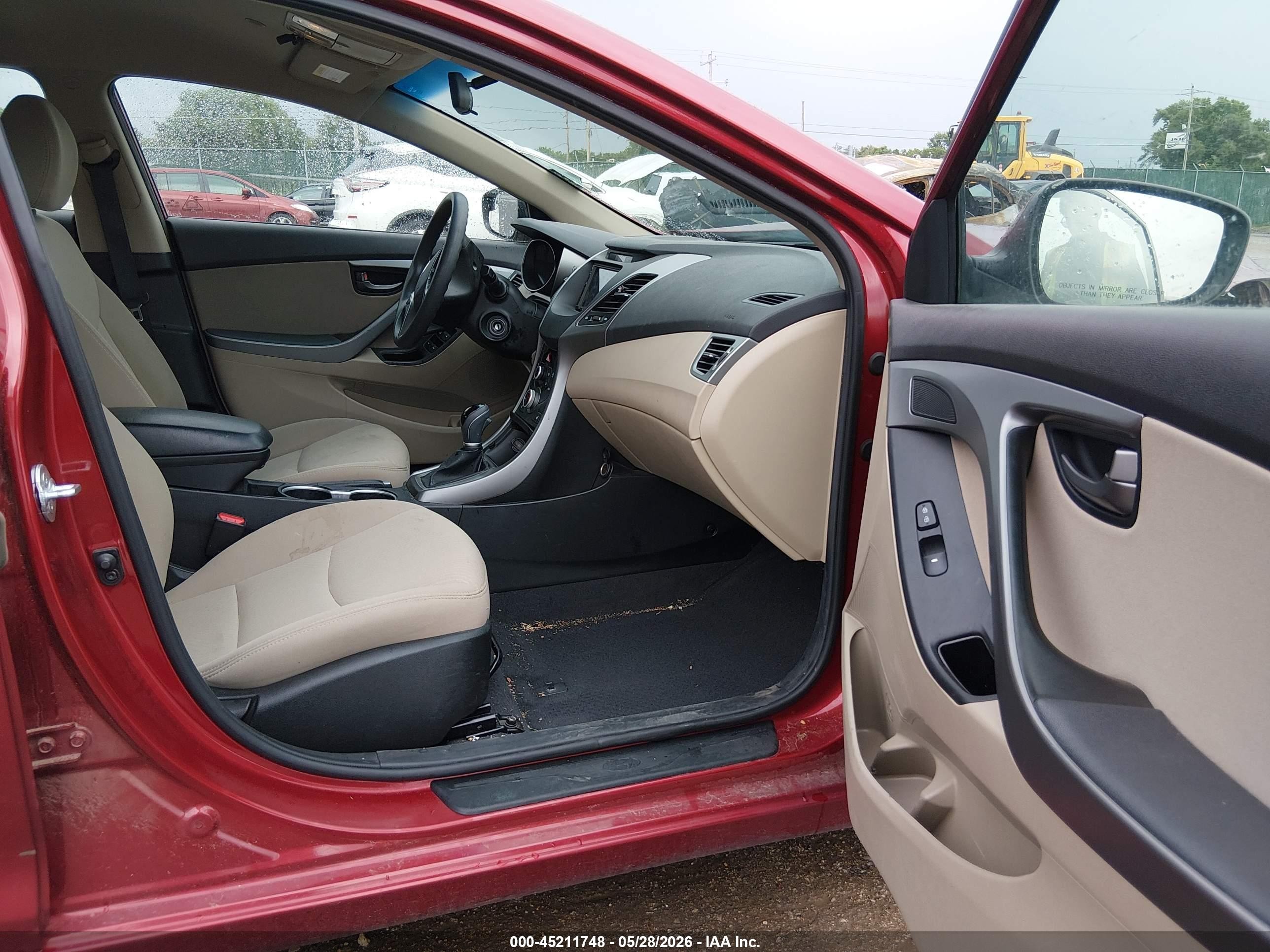 2014 Hyundai Elantra Se Red vin: 5NPDH4AE6EH482527