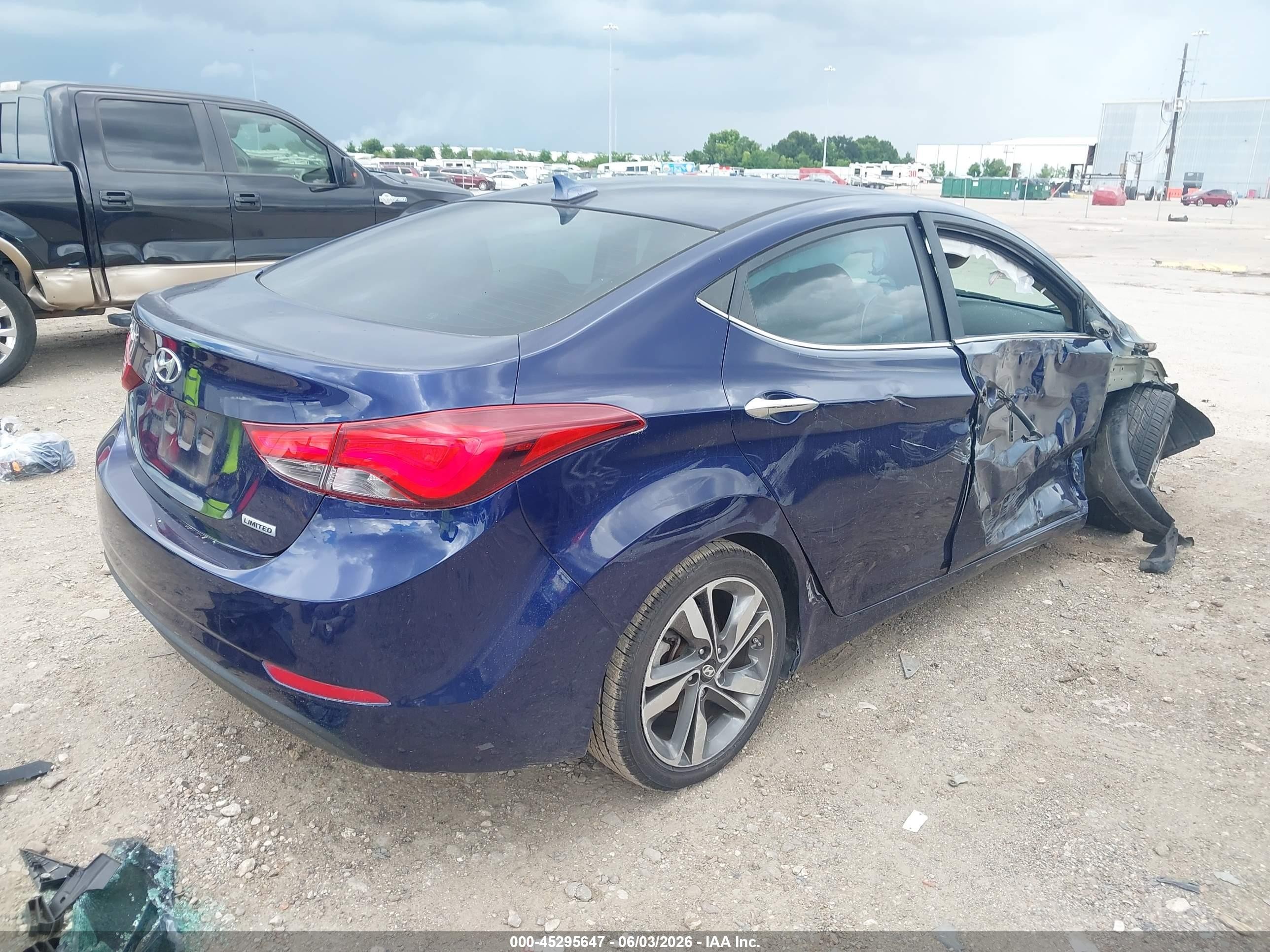 2014 Hyundai Elantra Limited Blue vin: 5NPDH4AE6EH483404