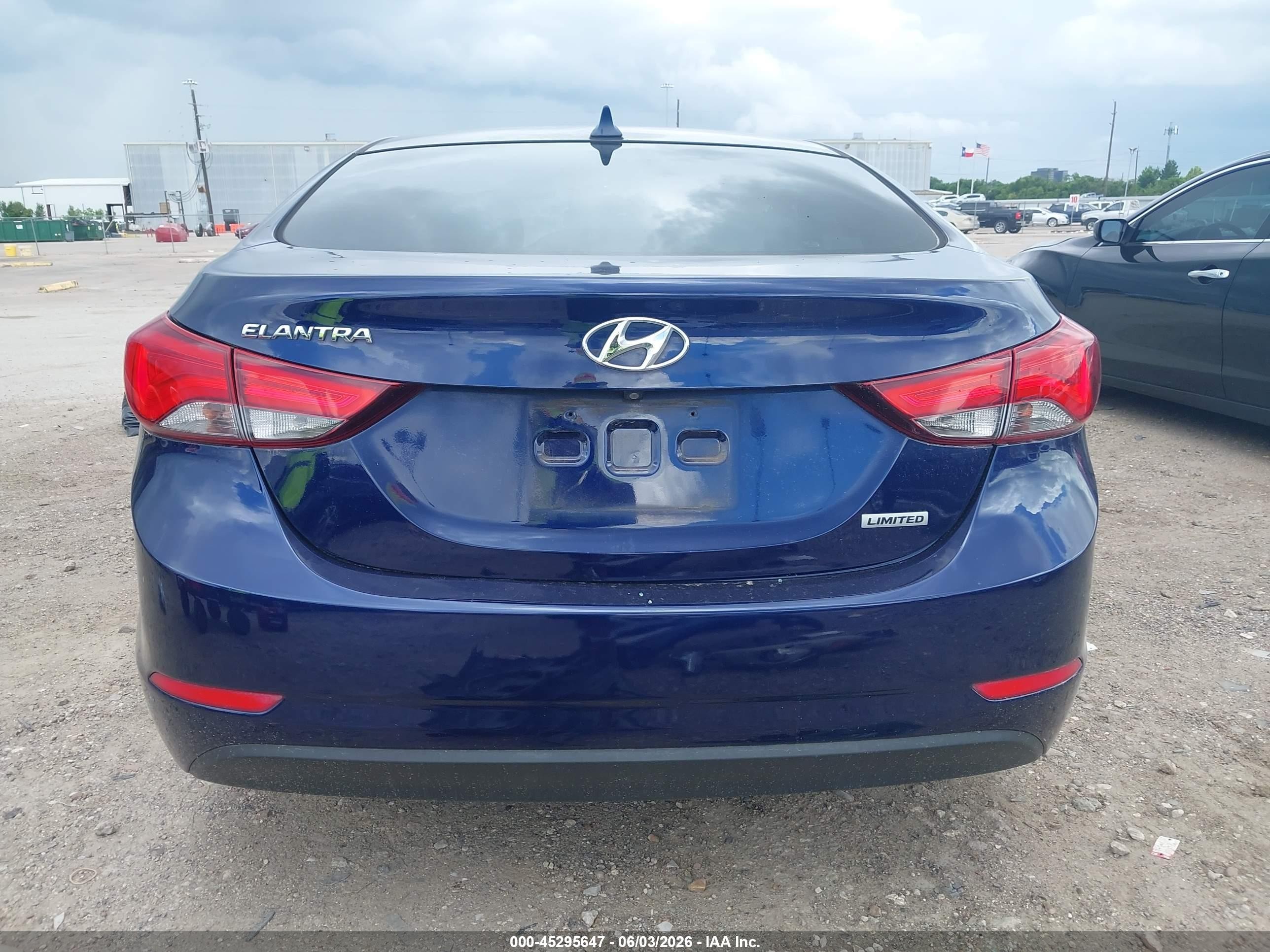 2014 Hyundai Elantra Limited Blue vin: 5NPDH4AE6EH483404