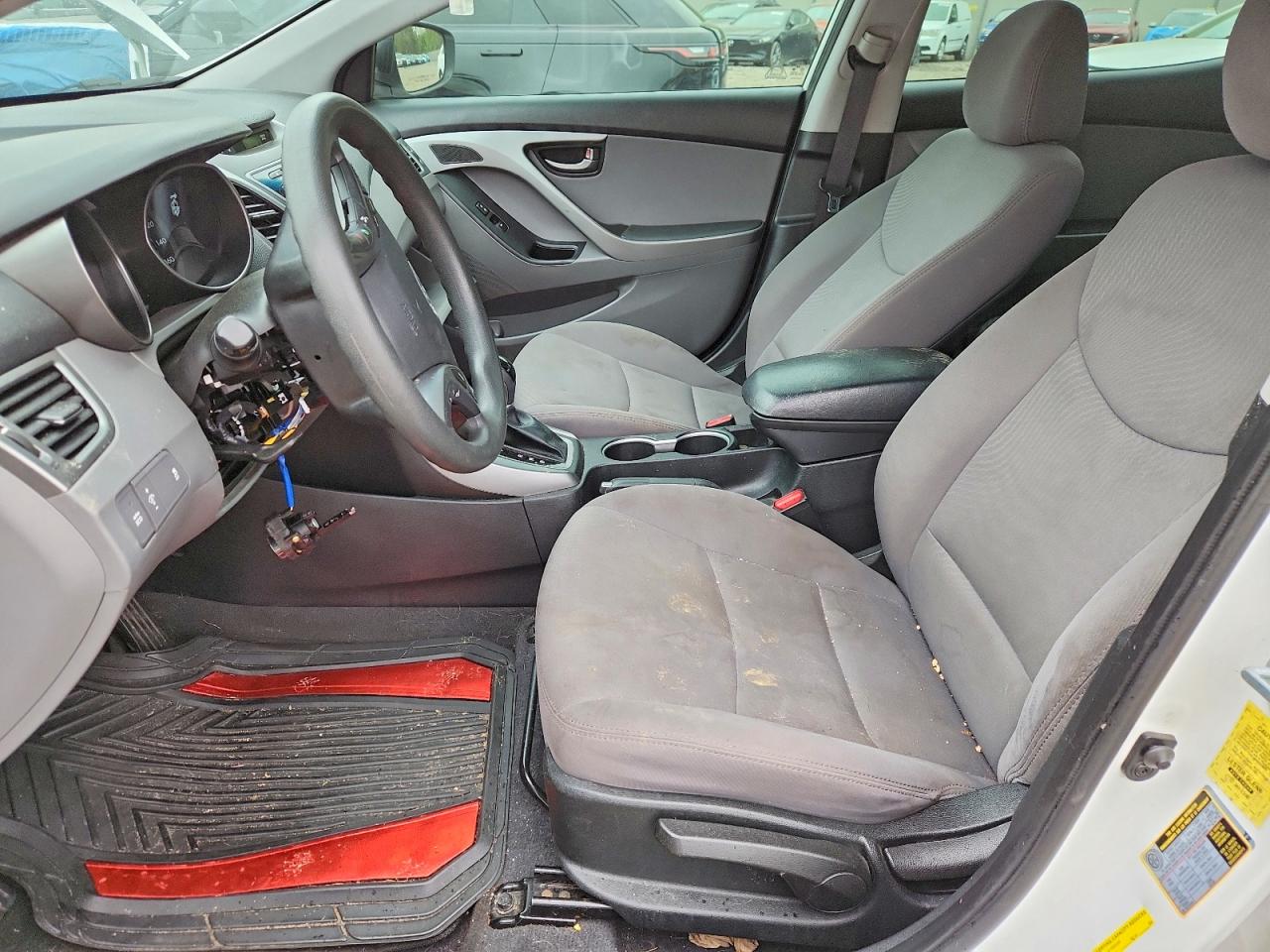 2014 Hyundai Elantra Se Белый vin: 5NPDH4AE6EH483841