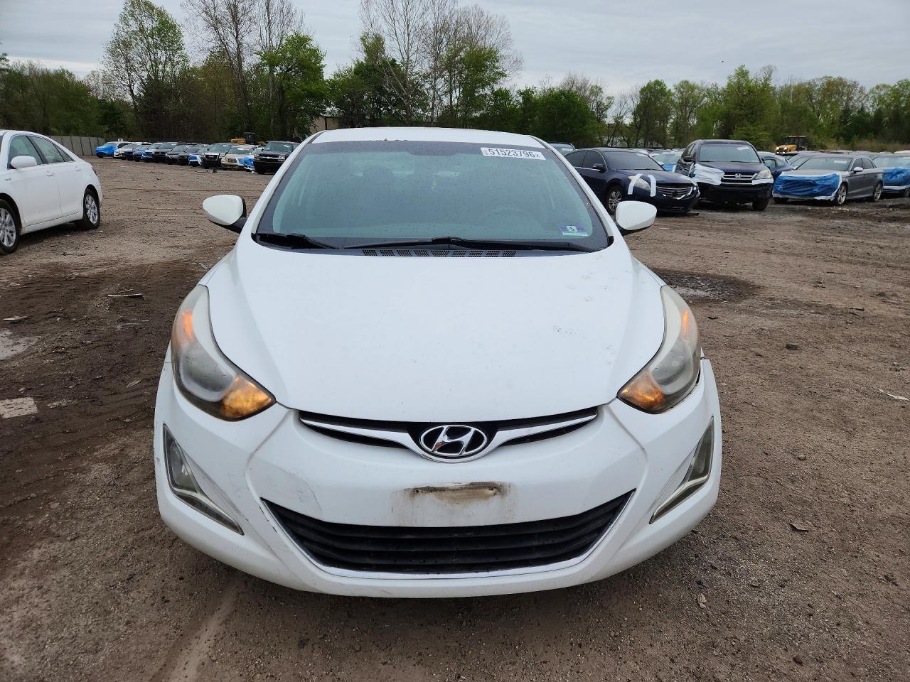 2014 Hyundai Elantra Se Белый vin: 5NPDH4AE6EH483841