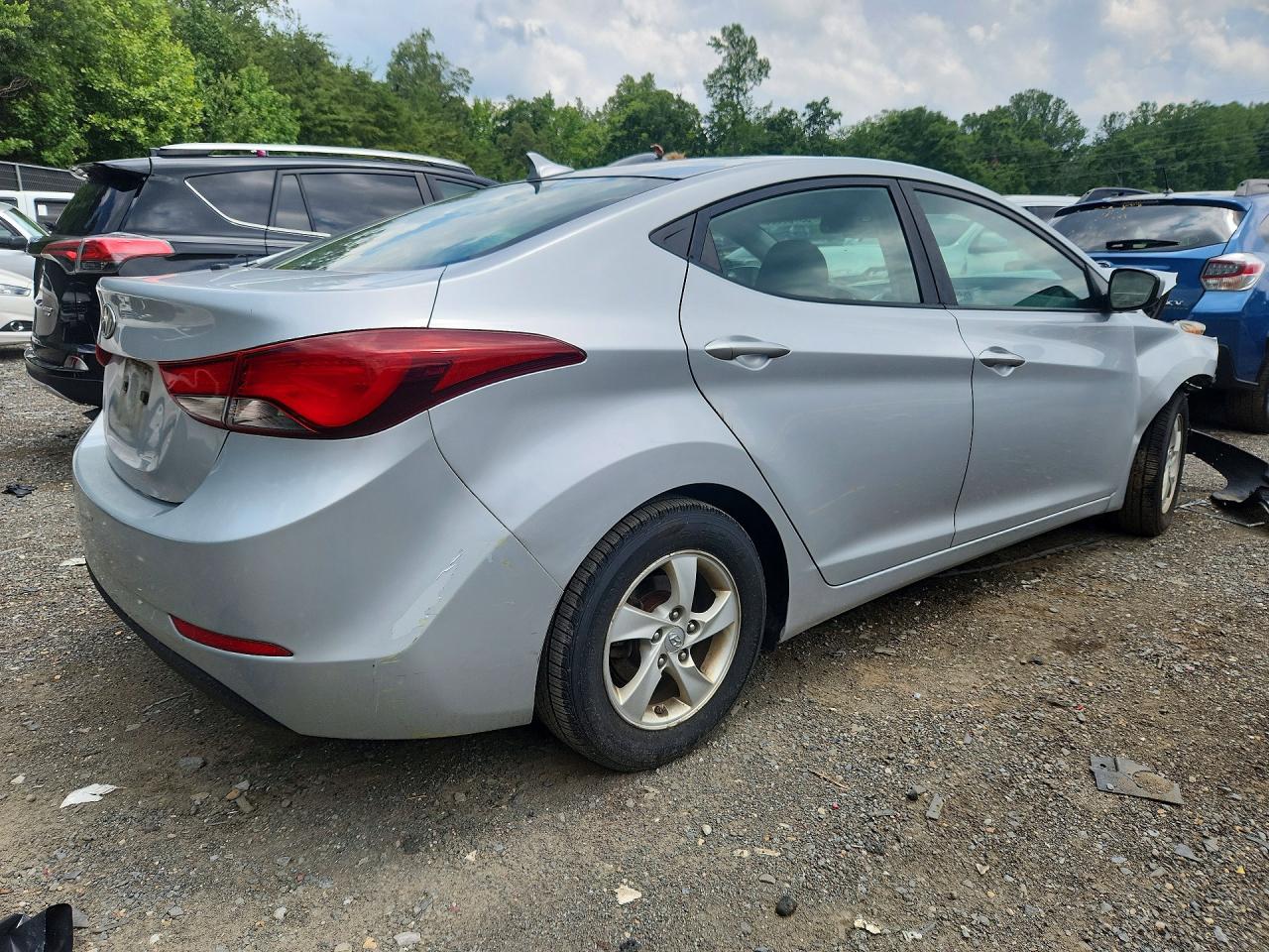 2014 Hyundai Elantra Se Silver vin: 5NPDH4AE6EH486982