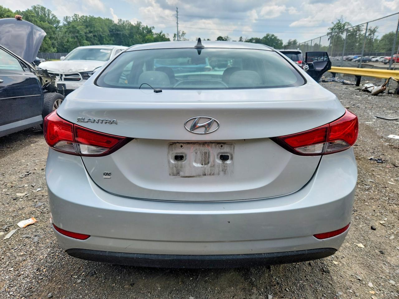 2014 Hyundai Elantra Se Silver vin: 5NPDH4AE6EH486982