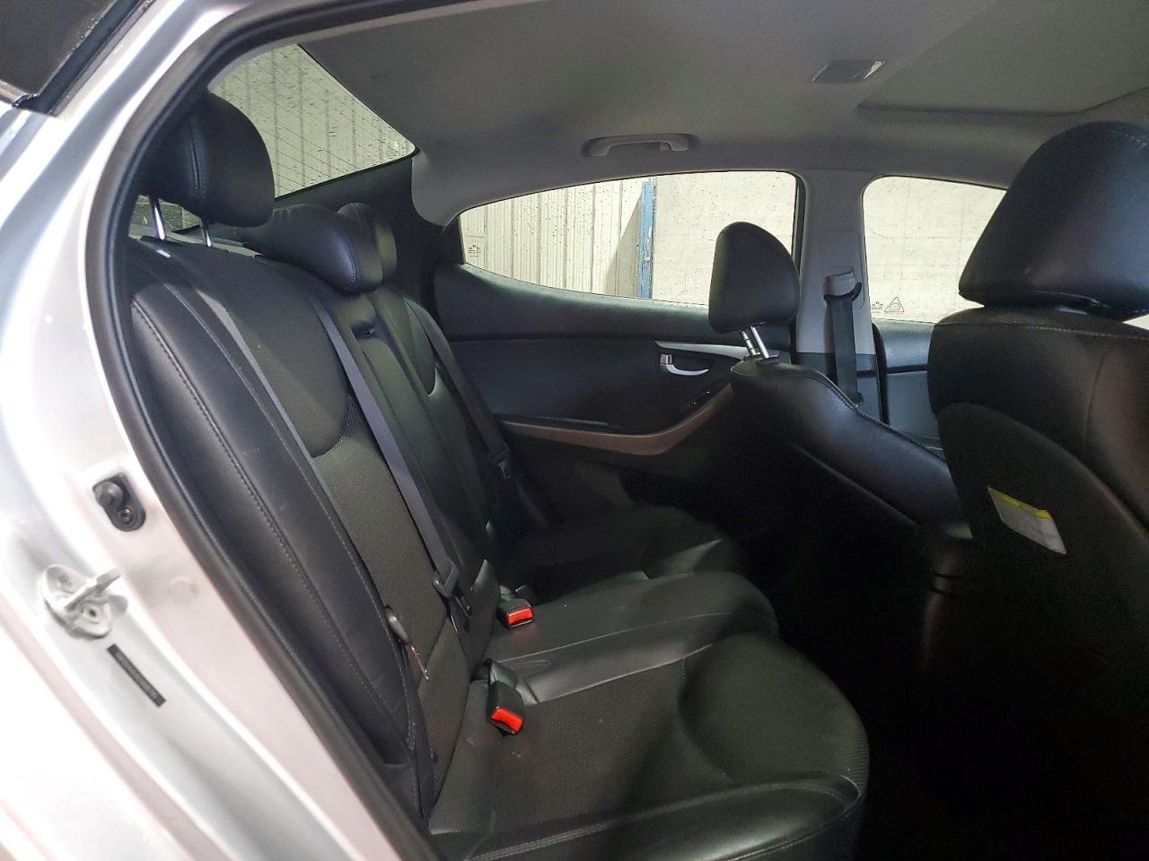 2014 Hyundai Elantra Limited Белый vin: 5NPDH4AE6EH488795