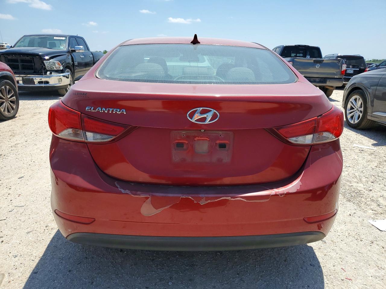 2014 Hyundai Elantra Se Red vin: 5NPDH4AE6EH496430