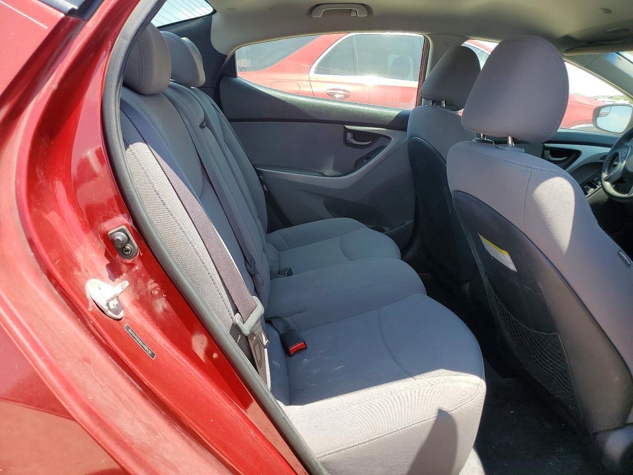 2014 Hyundai Elantra Se Red vin: 5NPDH4AE6EH496430