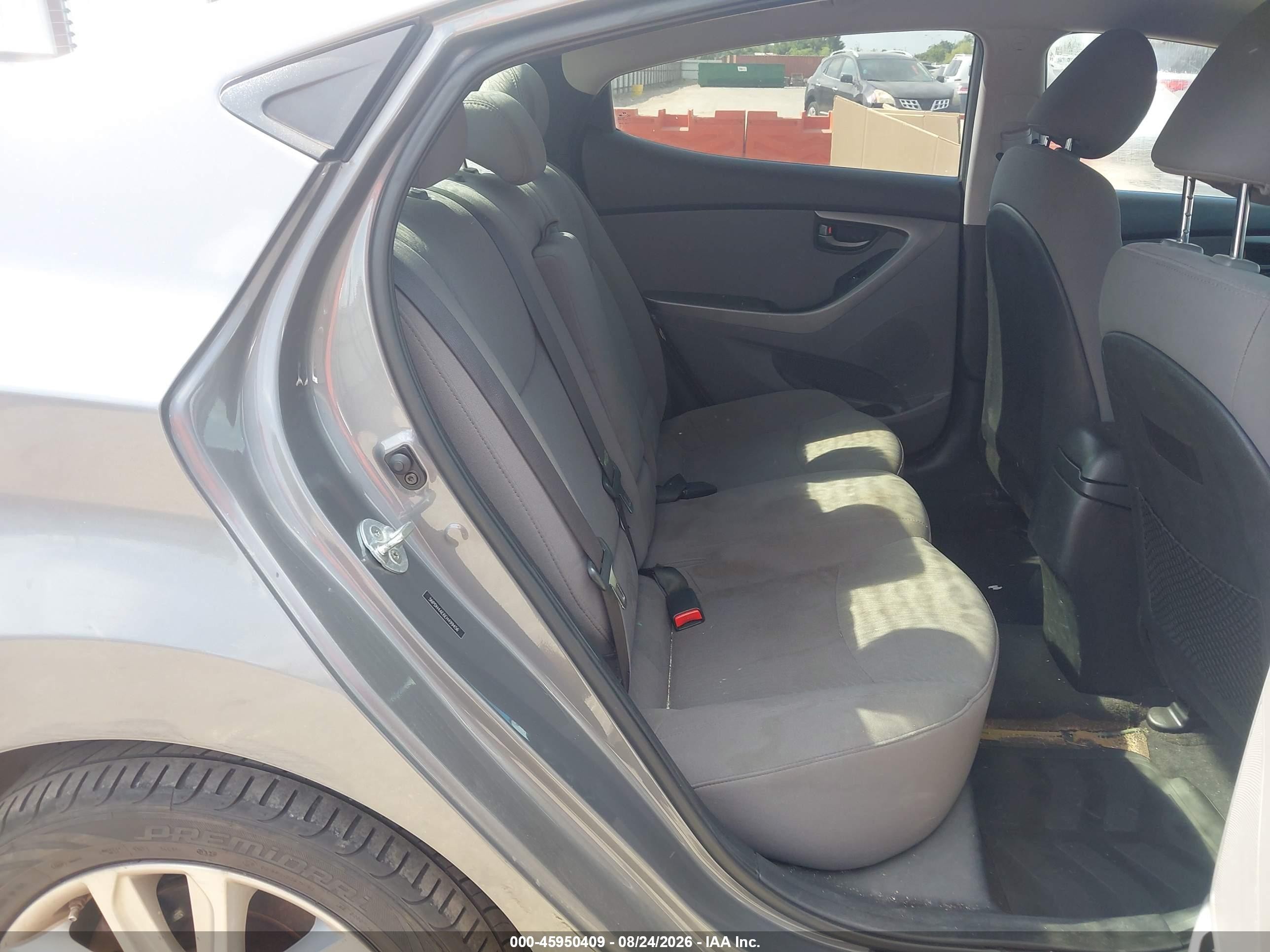 2014 Hyundai Elantra Se Gray vin: 5NPDH4AE6EH499456