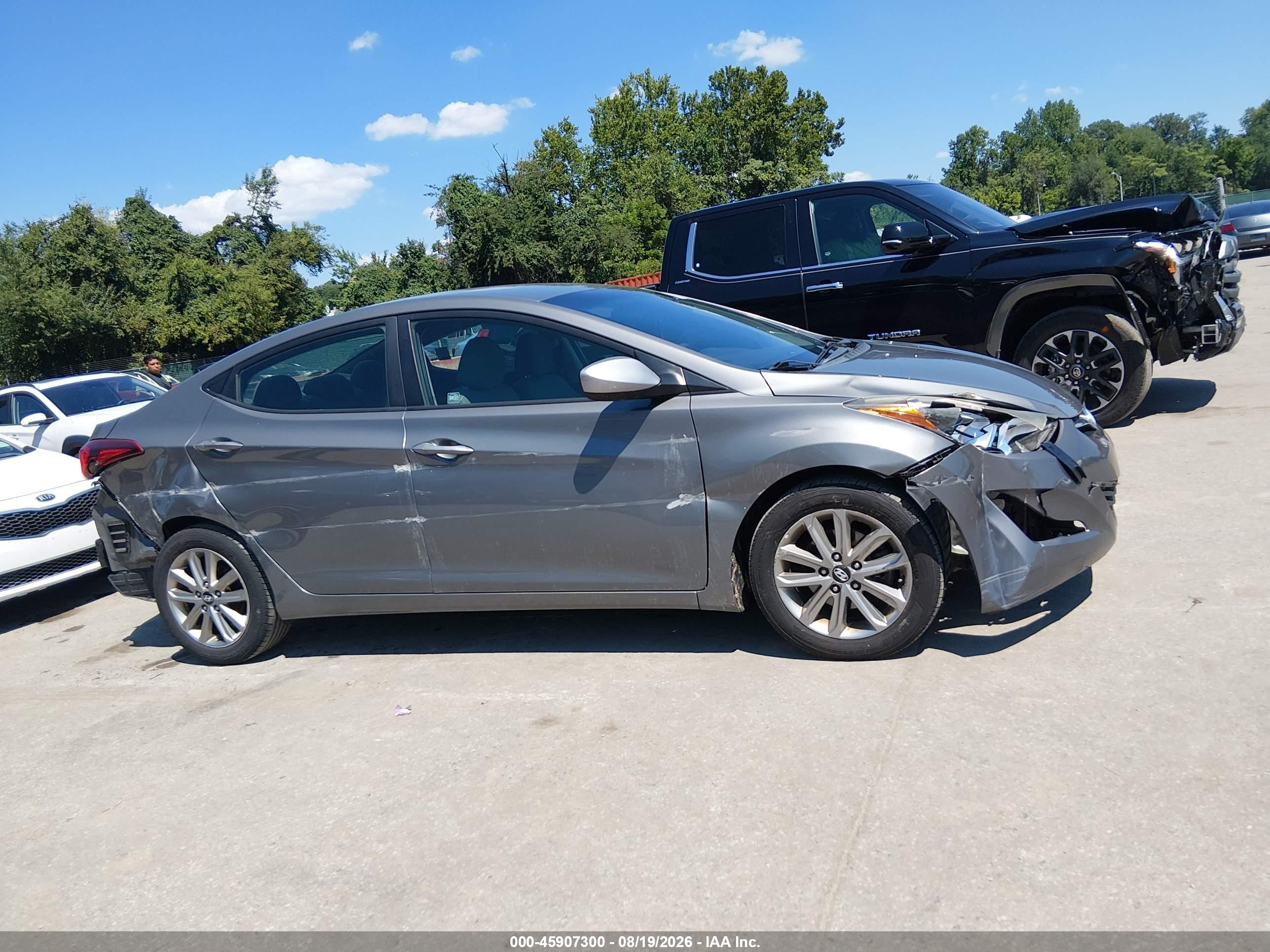 2014 Hyundai Elantra Se Gray vin: 5NPDH4AE6EH502372