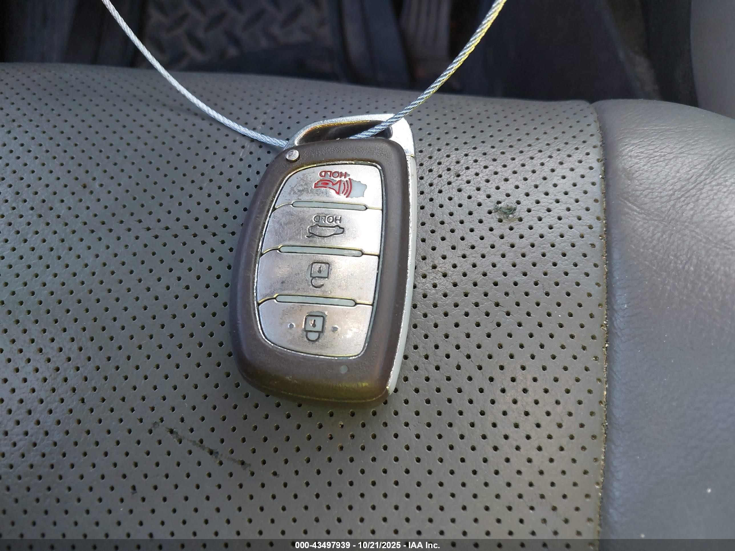 2014 Hyundai Elantra Limited Серебряный vin: 5NPDH4AE6EH503117