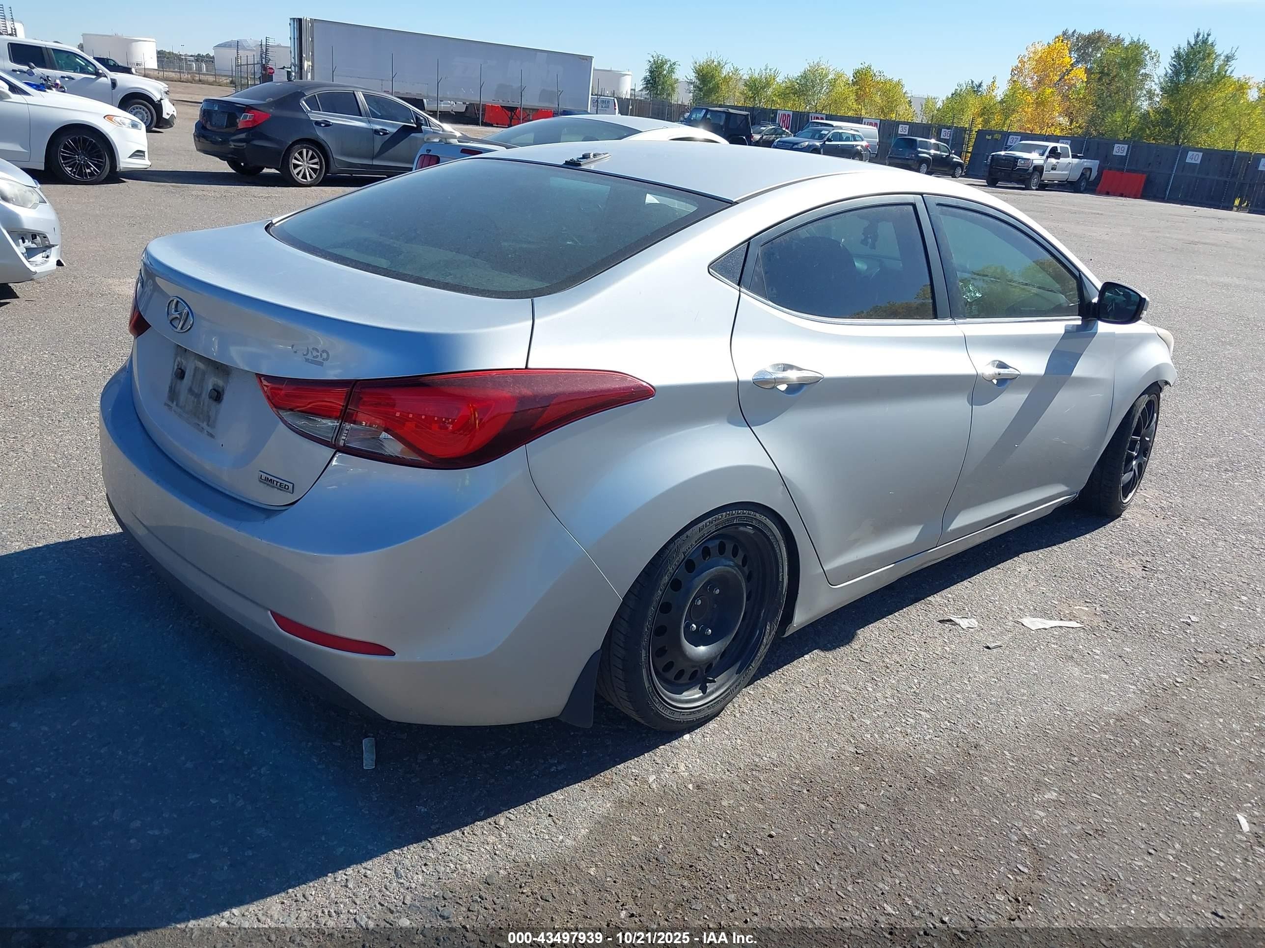 2014 Hyundai Elantra Limited Серебряный vin: 5NPDH4AE6EH503117