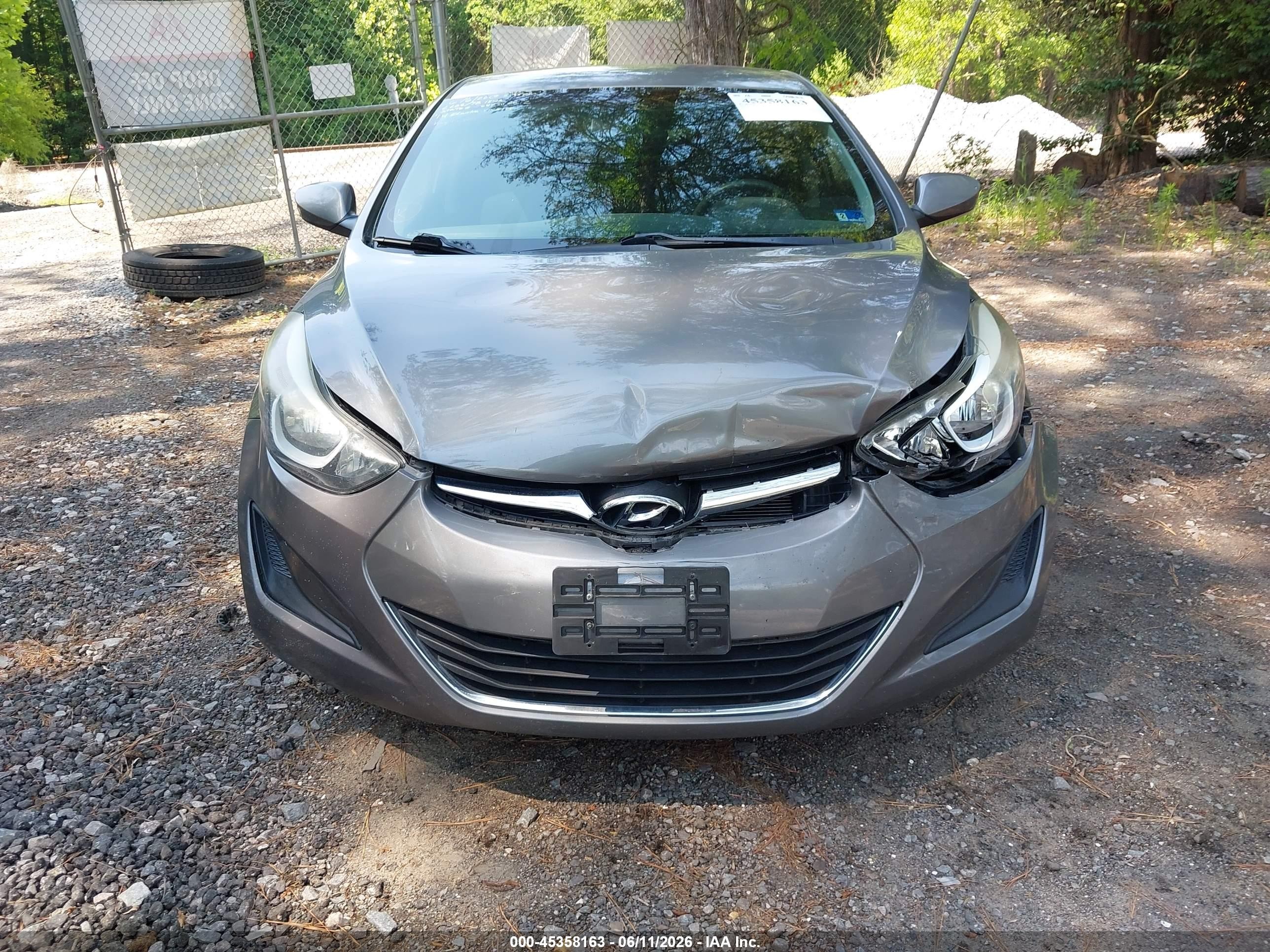 2014 Hyundai Elantra Se Gray vin: 5NPDH4AE6EH515199