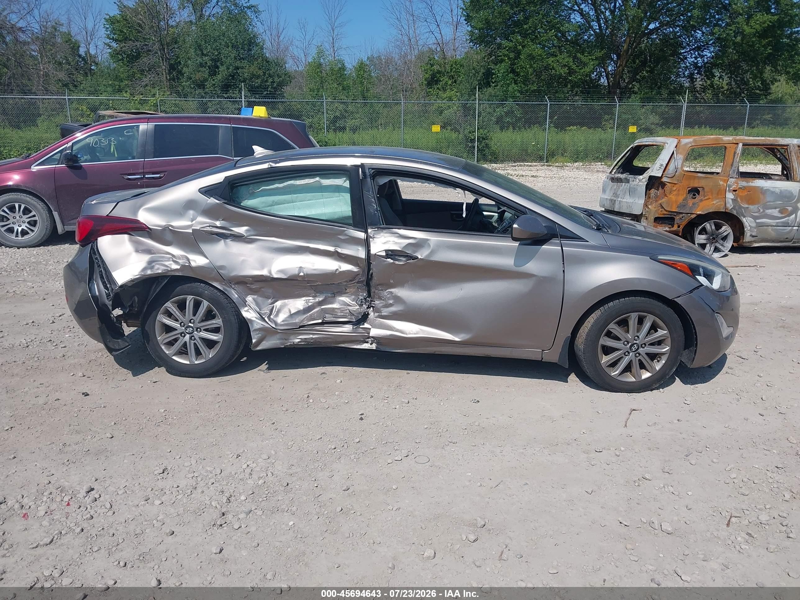 2014 Hyundai Elantra Se Gold vin: 5NPDH4AE6EH516255