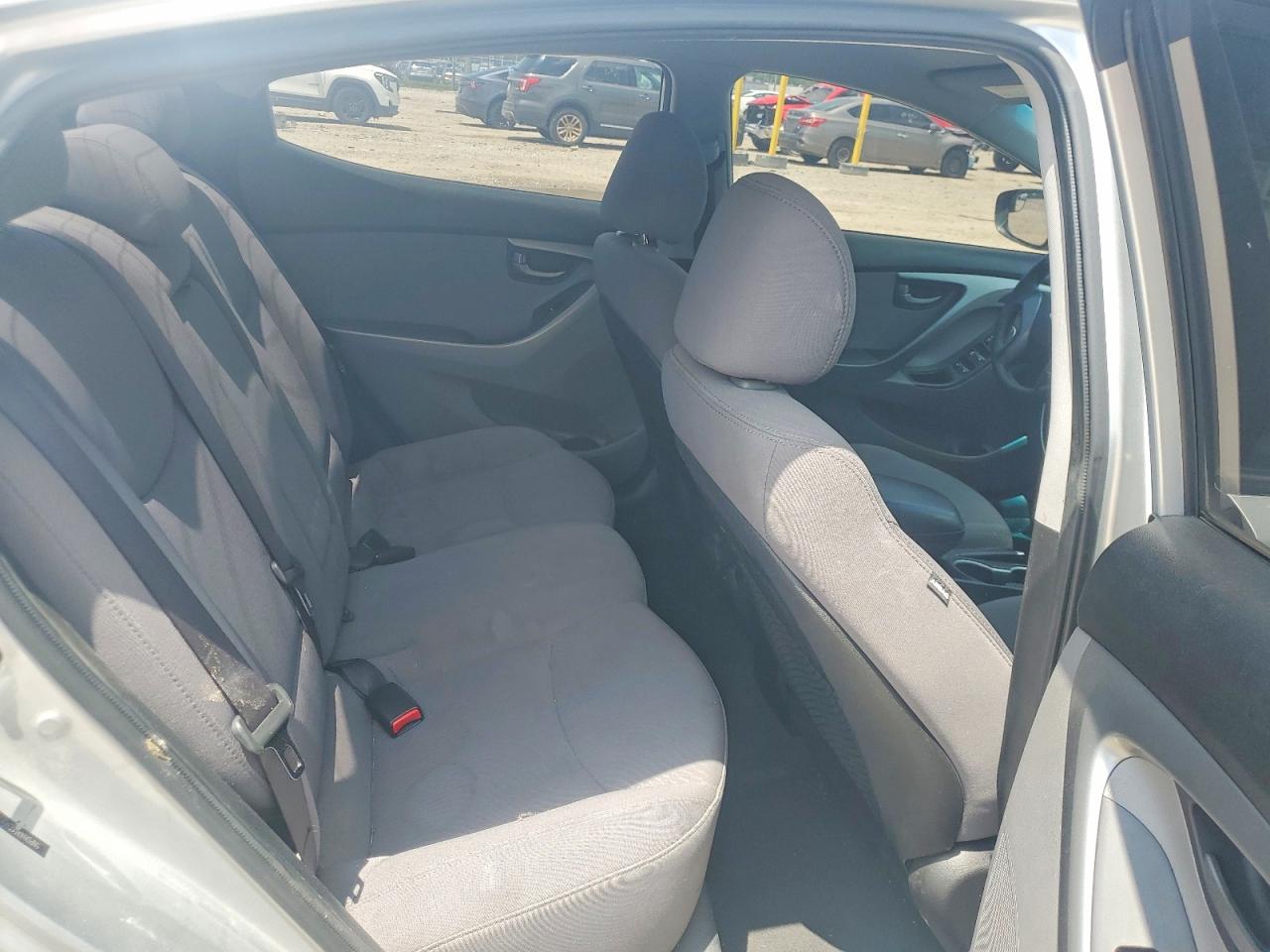 2014 Hyundai Elantra Se Silver vin: 5NPDH4AE6EH517440