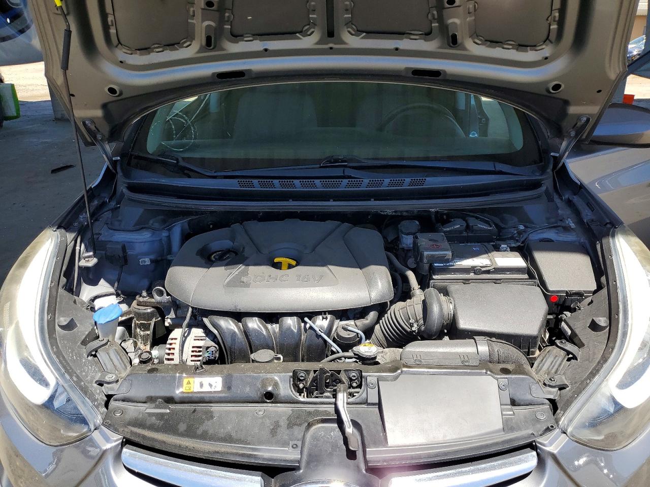 2014 Hyundai Elantra Se Silver vin: 5NPDH4AE6EH521584