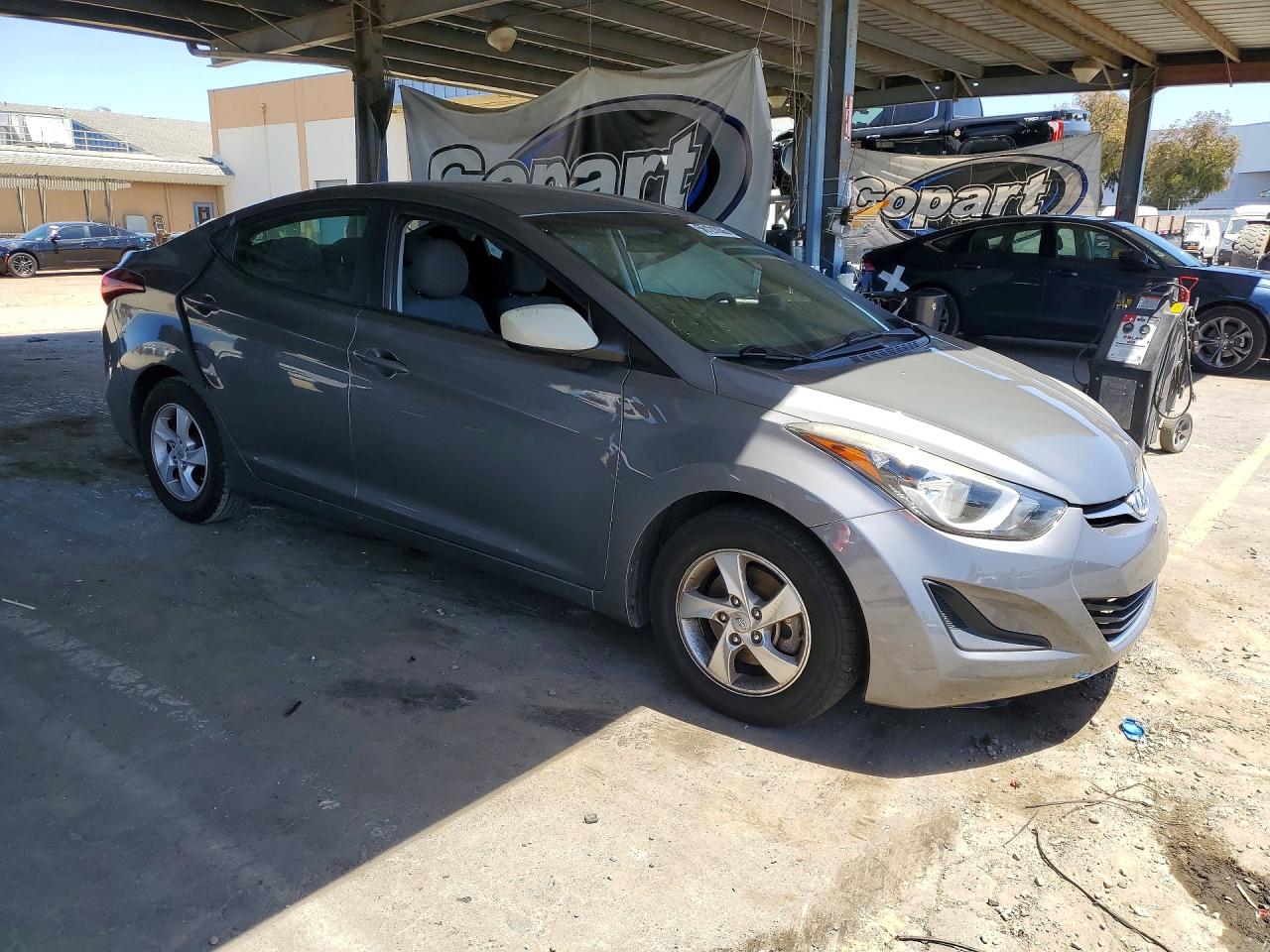 2014 Hyundai Elantra Se Silver vin: 5NPDH4AE6EH521584