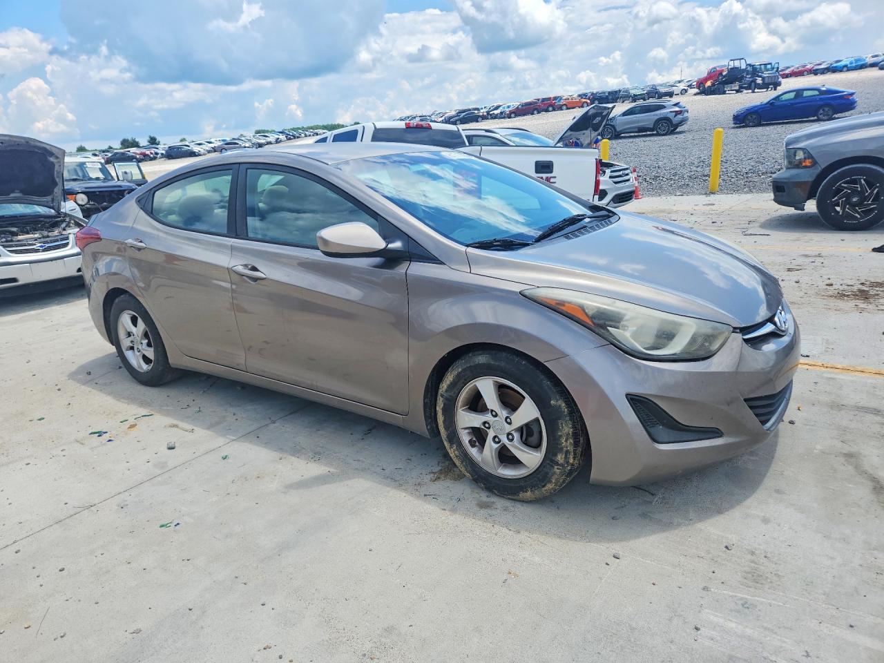 2014 Hyundai Elantra Se Коричневый vin: 5NPDH4AE6EH530091