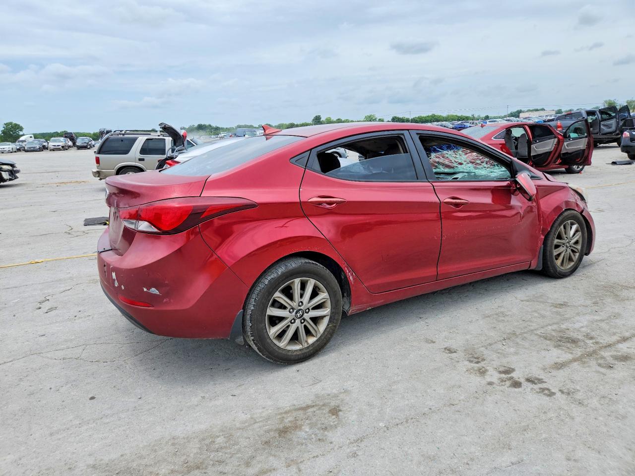 2014 Hyundai Elantra Se Red vin: 5NPDH4AE6EH531905