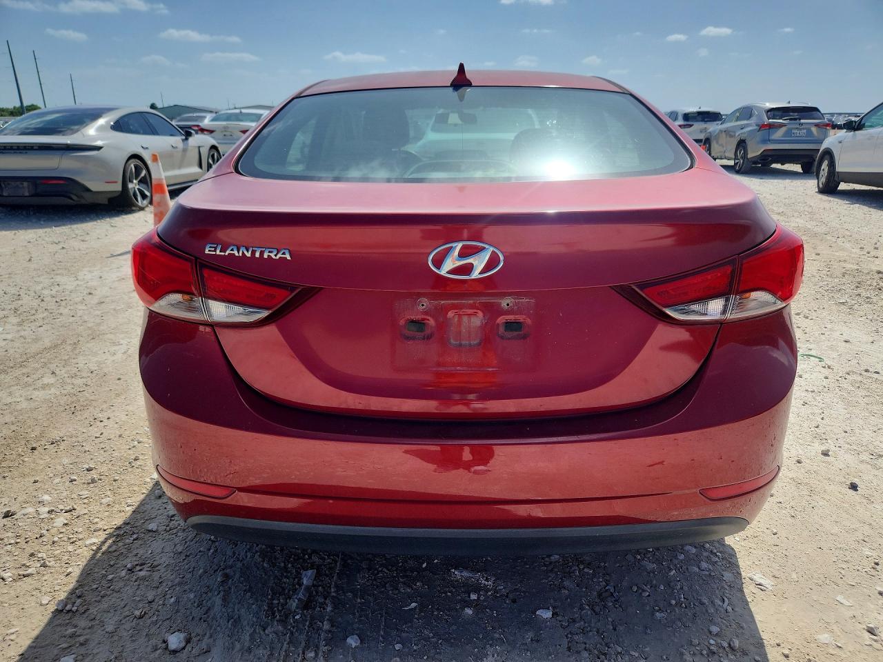 2014 Hyundai Elantra Se Red vin: 5NPDH4AE6EH534674
