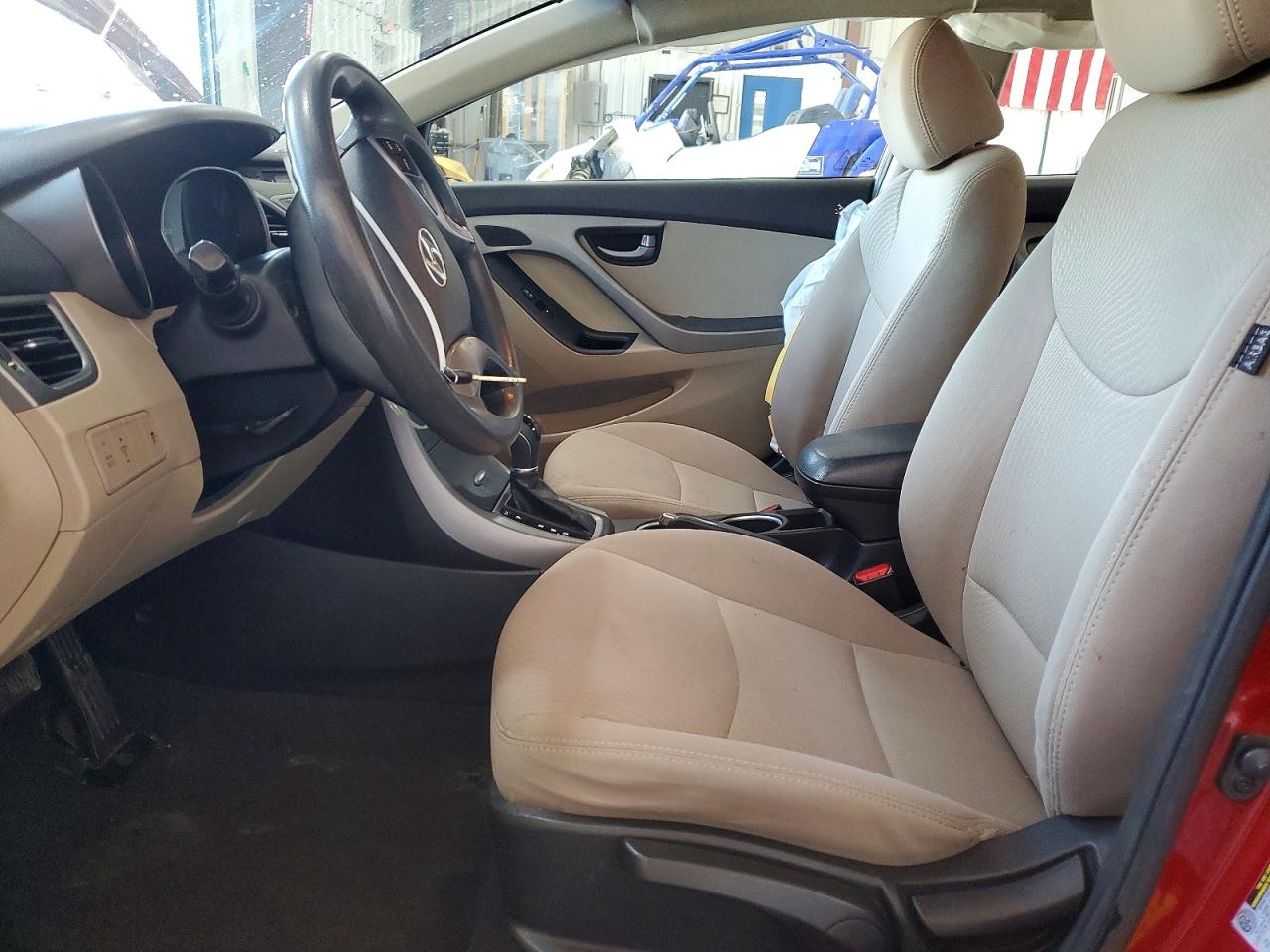 2014 Hyundai Elantra Se Red vin: 5NPDH4AE6EH546310