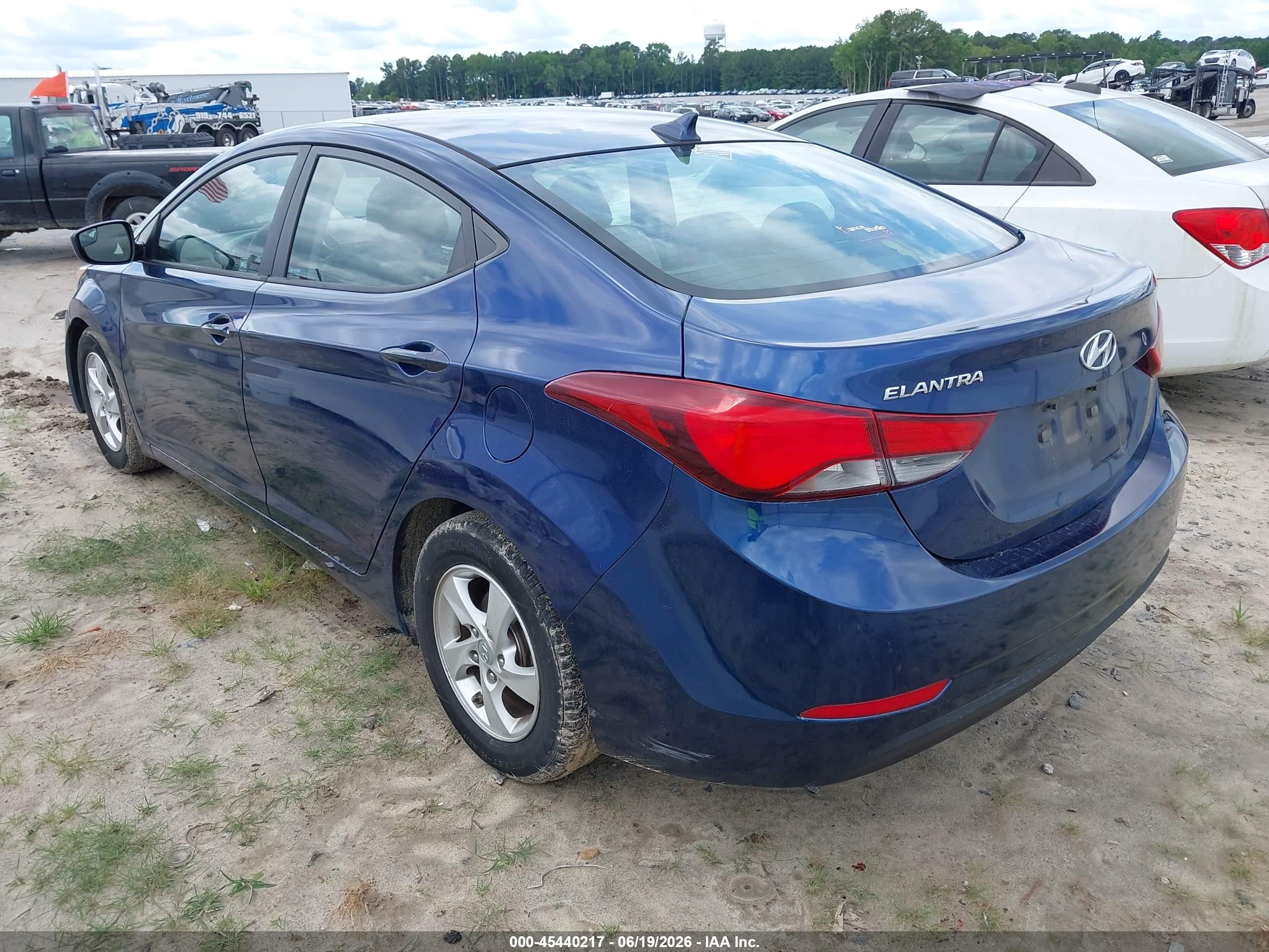 2015 Hyundai Elantra Se Blue vin: 5NPDH4AE6FH547555