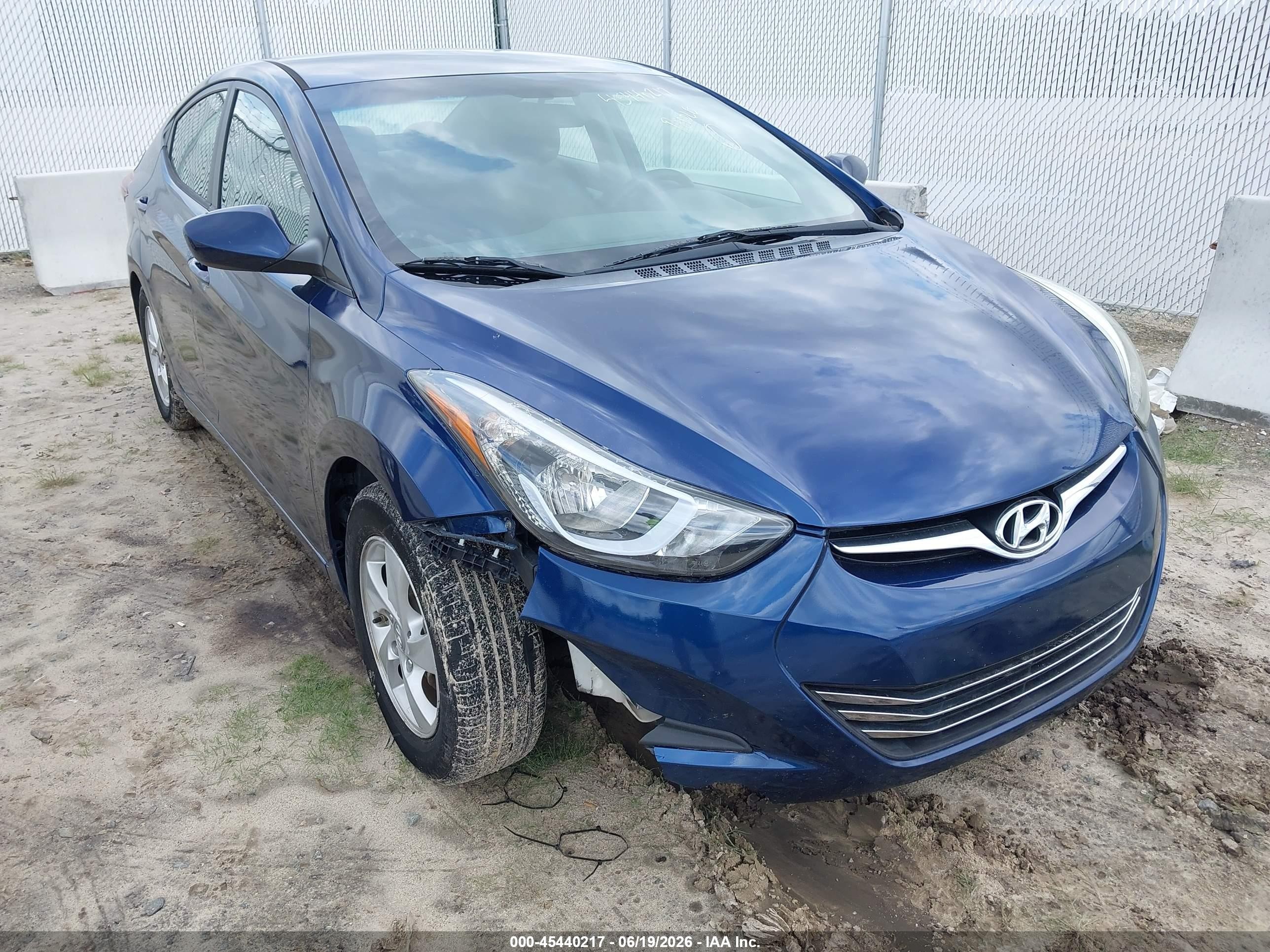 2015 Hyundai Elantra Se Blue vin: 5NPDH4AE6FH547555