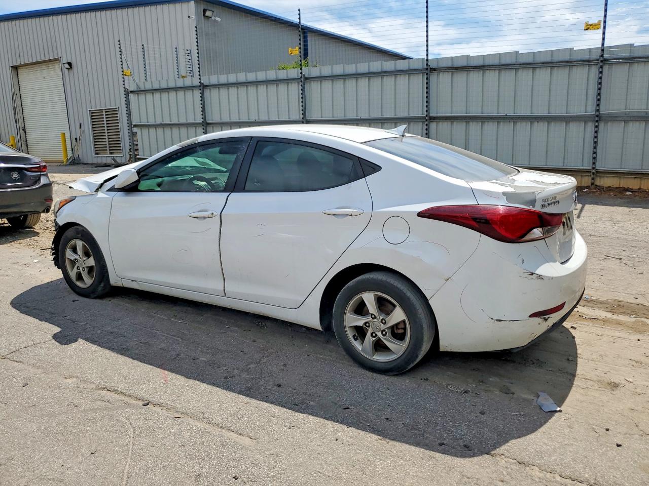 2015 Hyundai Elantra Se White vin: 5NPDH4AE6FH556692