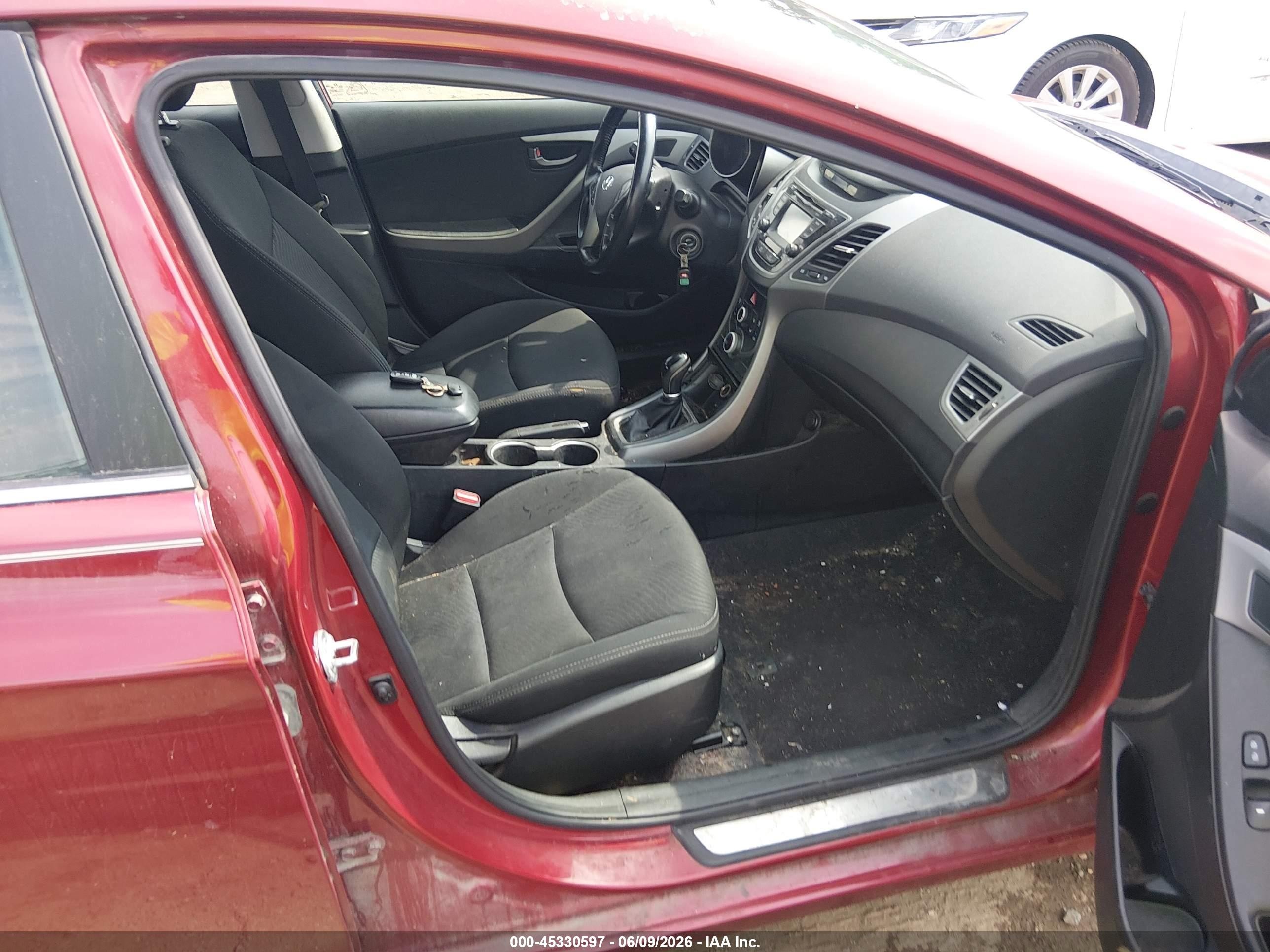 2015 Hyundai Elantra Se Burgundy vin: 5NPDH4AE6FH557096