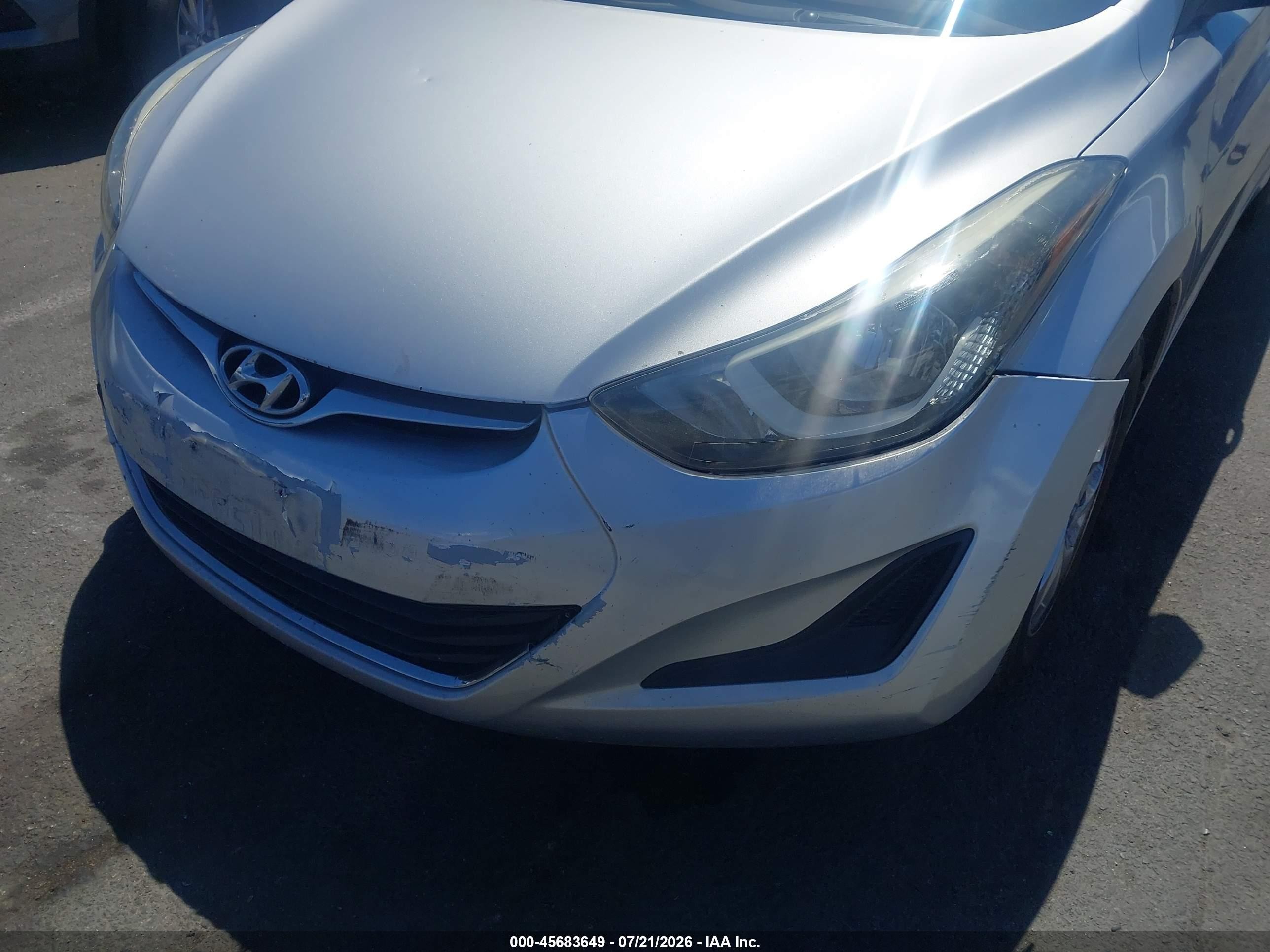 2015 Hyundai Elantra Se Серебряный vin: 5NPDH4AE6FH561181