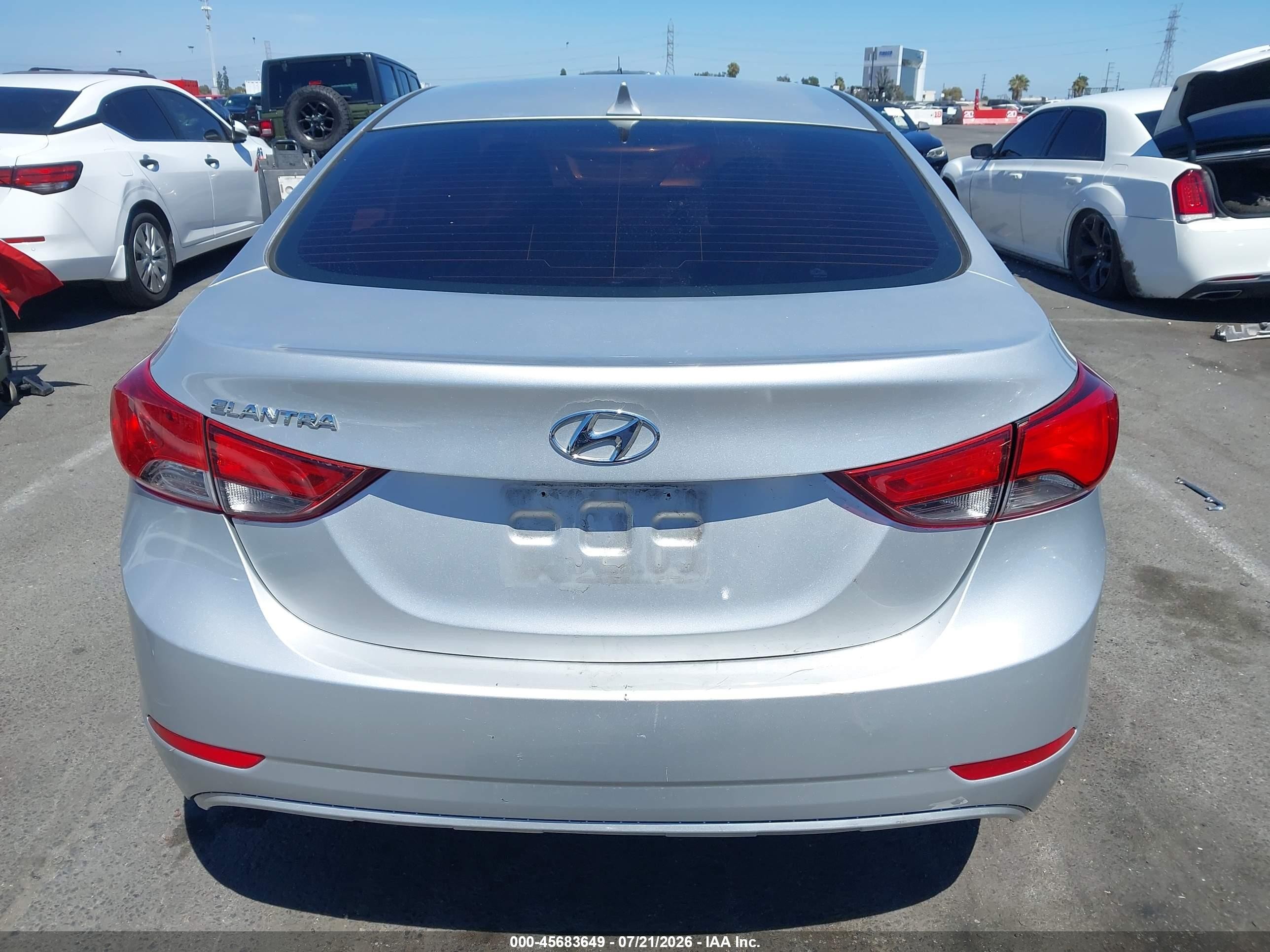 2015 Hyundai Elantra Se Серебряный vin: 5NPDH4AE6FH561181