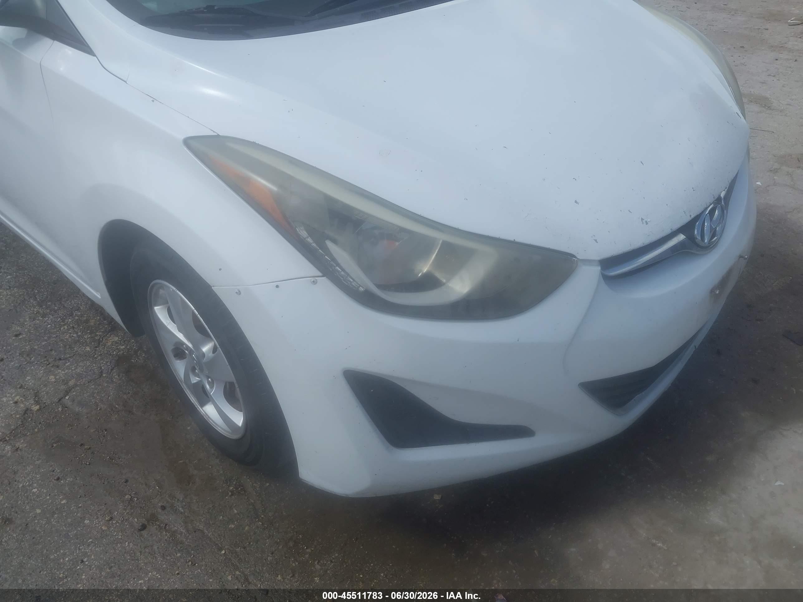 2015 Hyundai Elantra Se White vin: 5NPDH4AE6FH565215