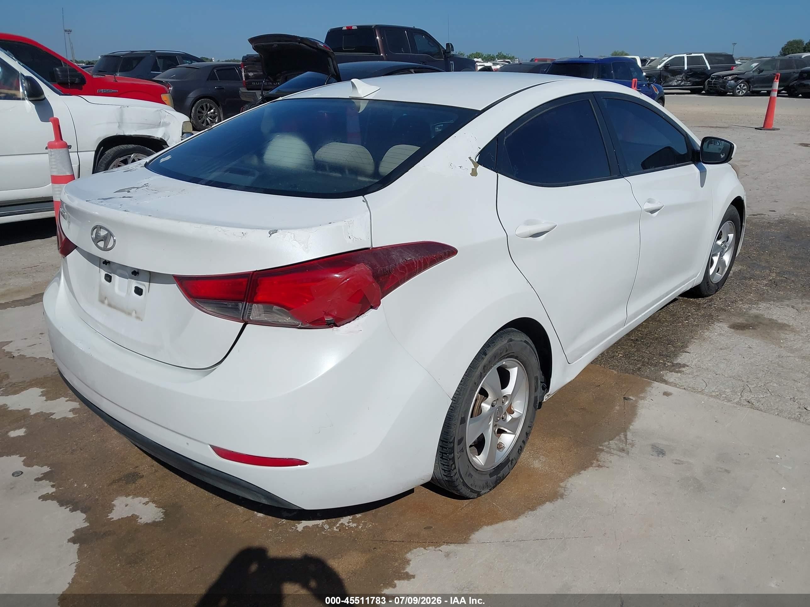 2015 Hyundai Elantra Se White vin: 5NPDH4AE6FH565215
